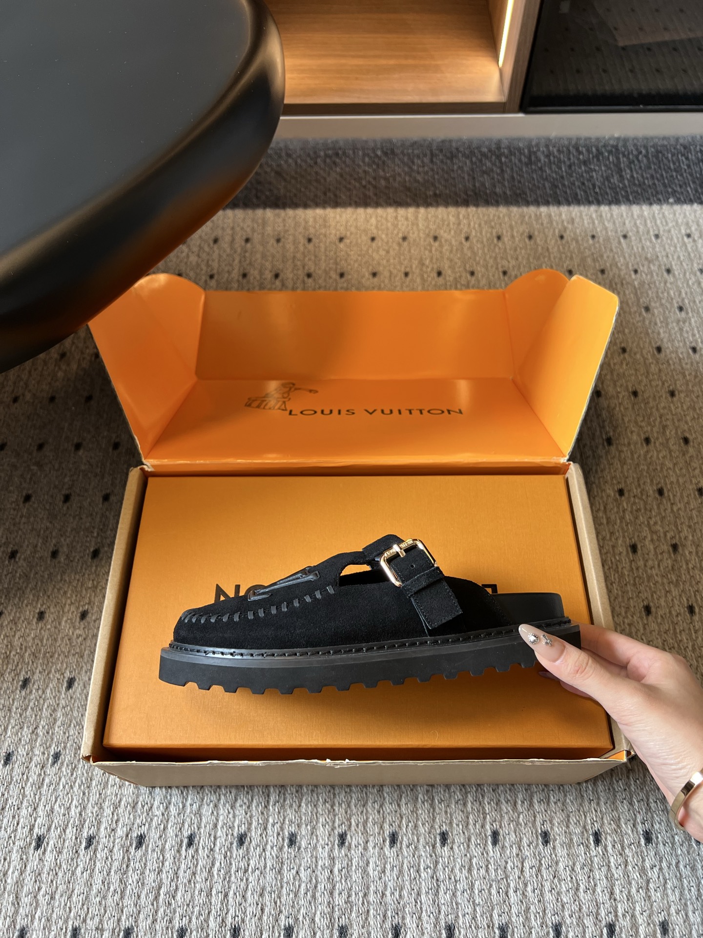 루이비통 신발 143153 Louis Vuitton Sandals 상세 이미지 5