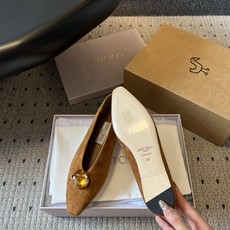 G277高品质 Jimmy Cho*26ss夏季新款宝石扣平底单鞋 自带复古贵气轻奢氛围感的四季尖头平底单鞋,柔和小尖头 G277高品质 Jimmy Cho*26ss夏季新款宝石扣平底单鞋 自带复古贵气轻奢氛围感的四季尖头平底单鞋,柔和小尖头