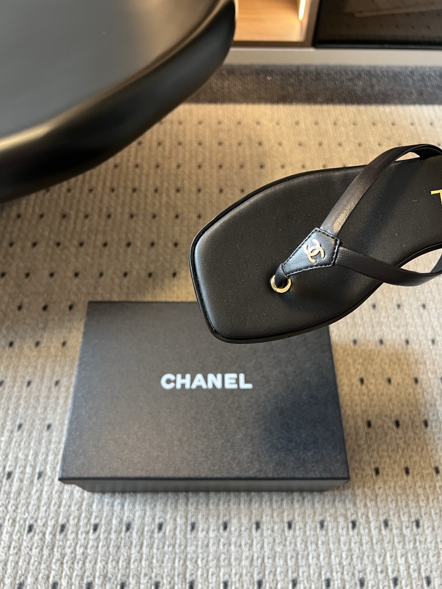 샤넬 스퀘어토 플립플랍 신발 143695 Chanel Sneakers 상세 이미지 6