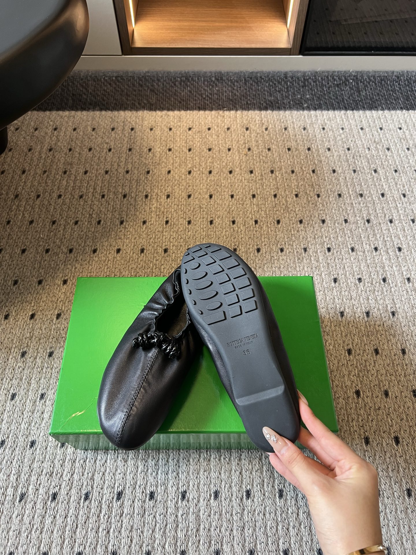 BOTTEGA VENETA Black Gathered Ballet Flats