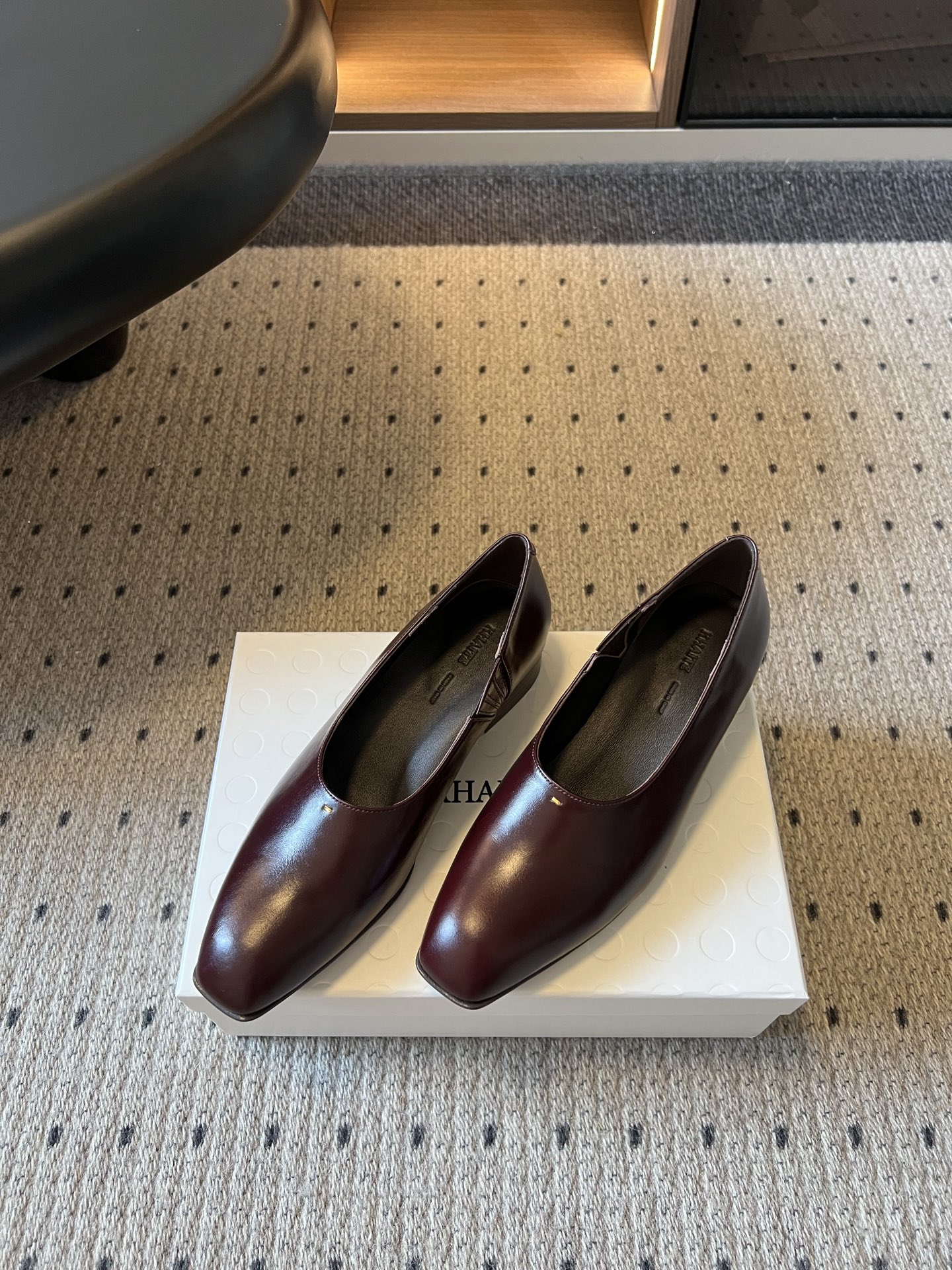 케이트 신발 155566 KHAITE Loafers 상세 이미지 2