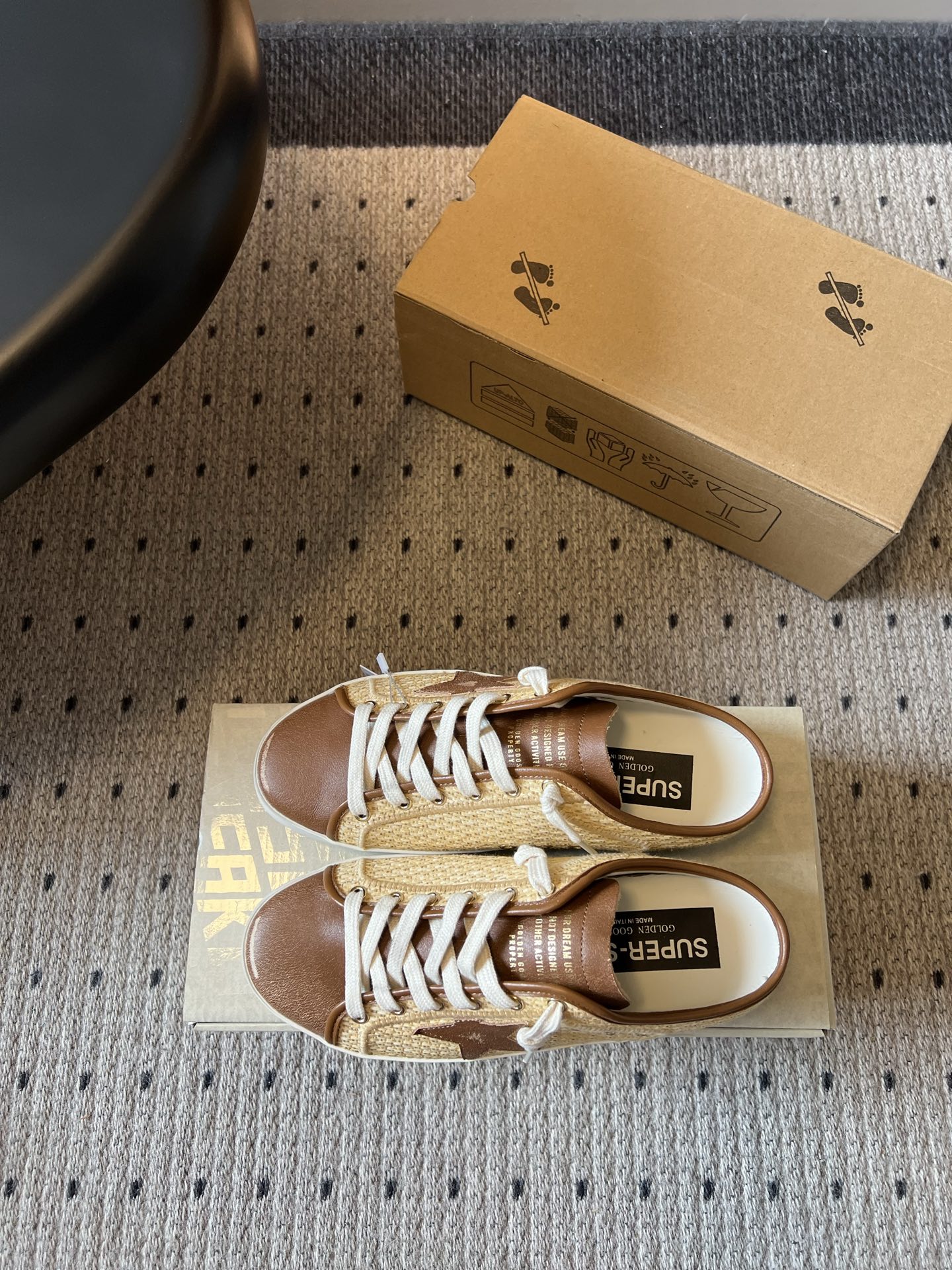 골든구스 신발 155563 Golden Goose Sneakers 상세 이미지 6