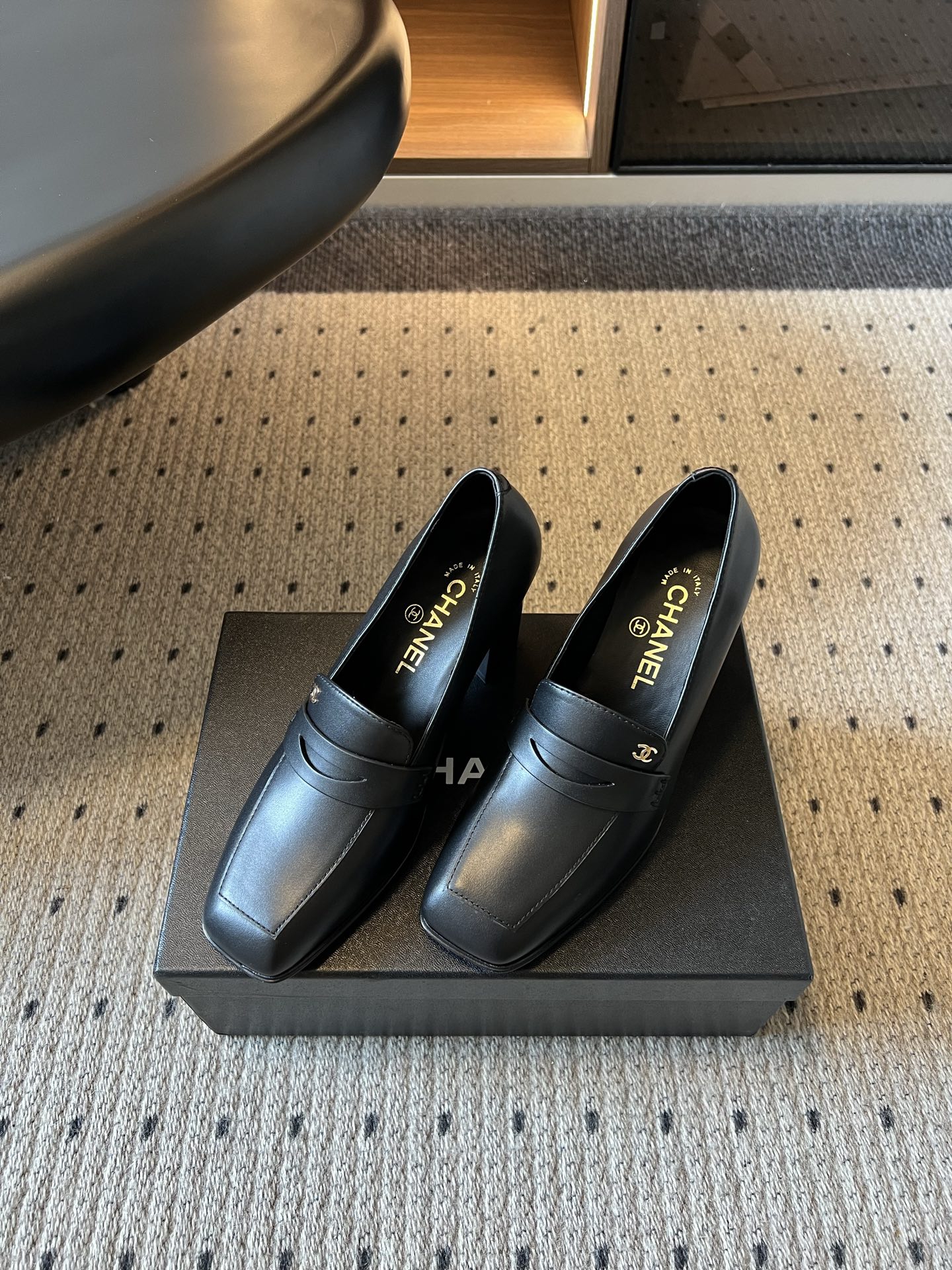 샤넬 신발 155492 Chanel Loafers 상세 이미지 2