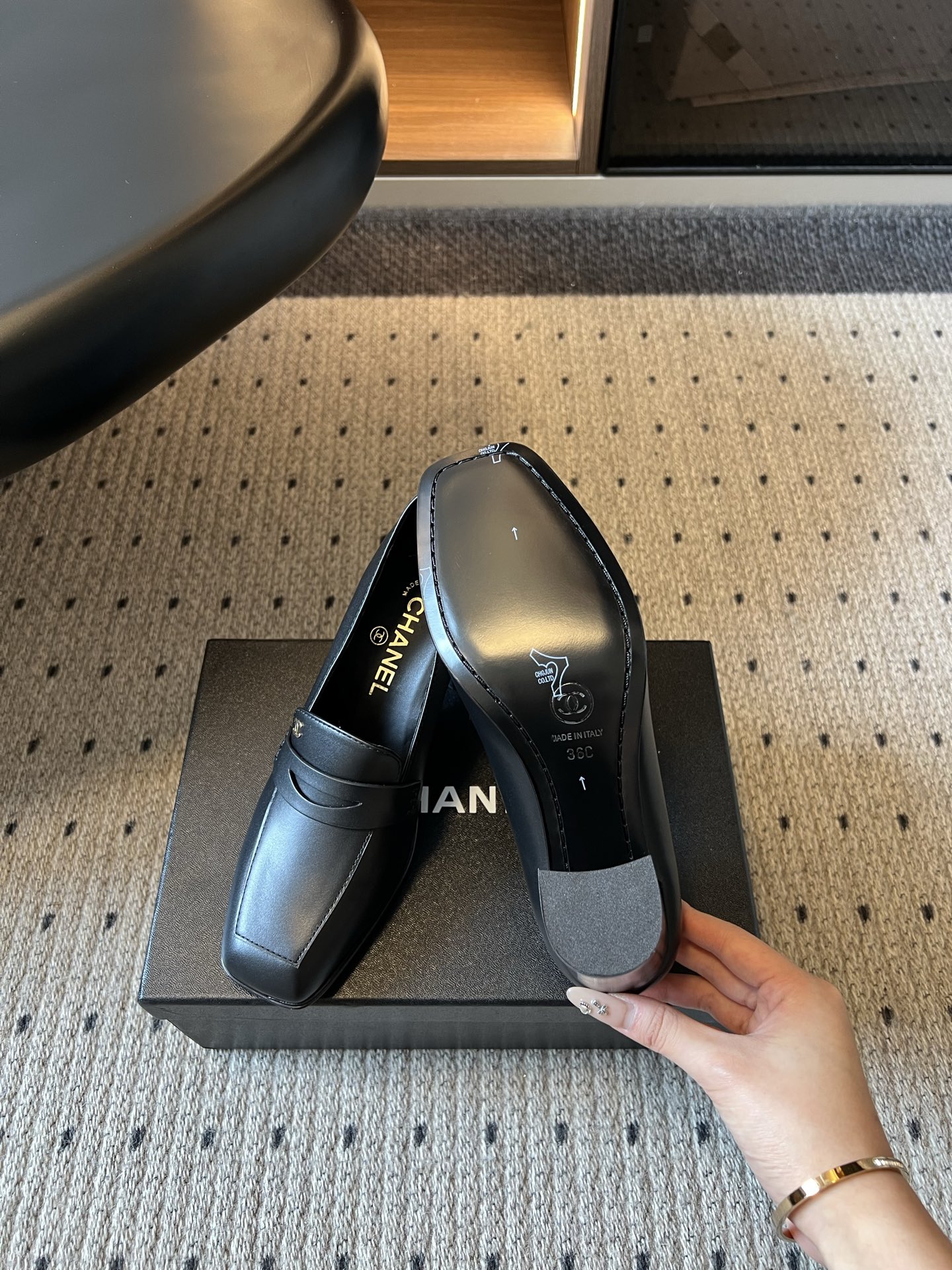 샤넬 신발 155492 Chanel Loafers 상세 이미지 3