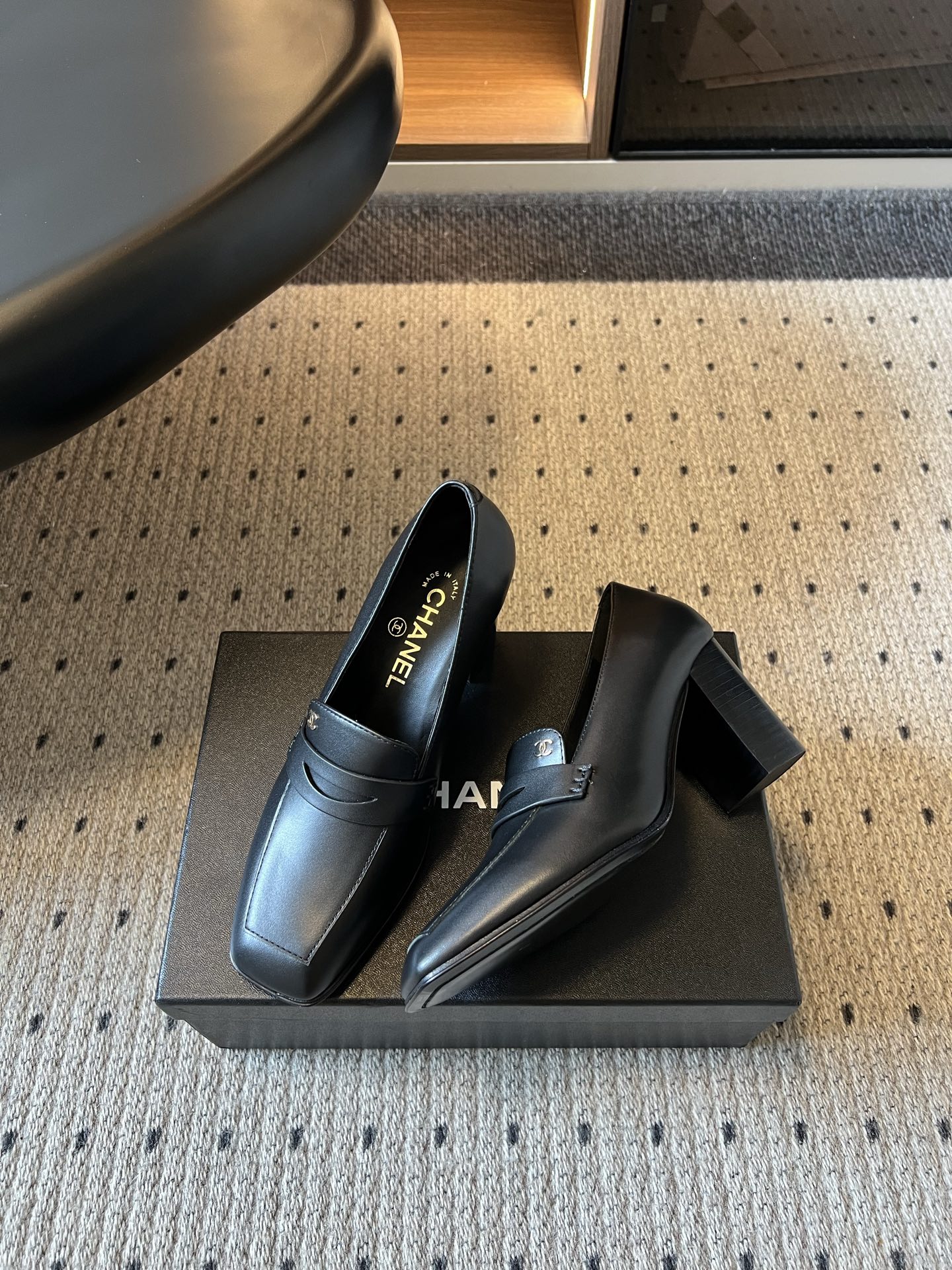샤넬 신발 155492 Chanel Loafers 상세 이미지 4
