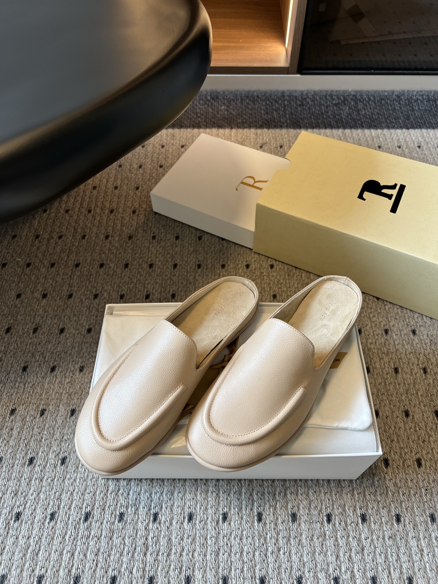 더로우 신발 155580 The Row Sandals 상세 이미지 2
