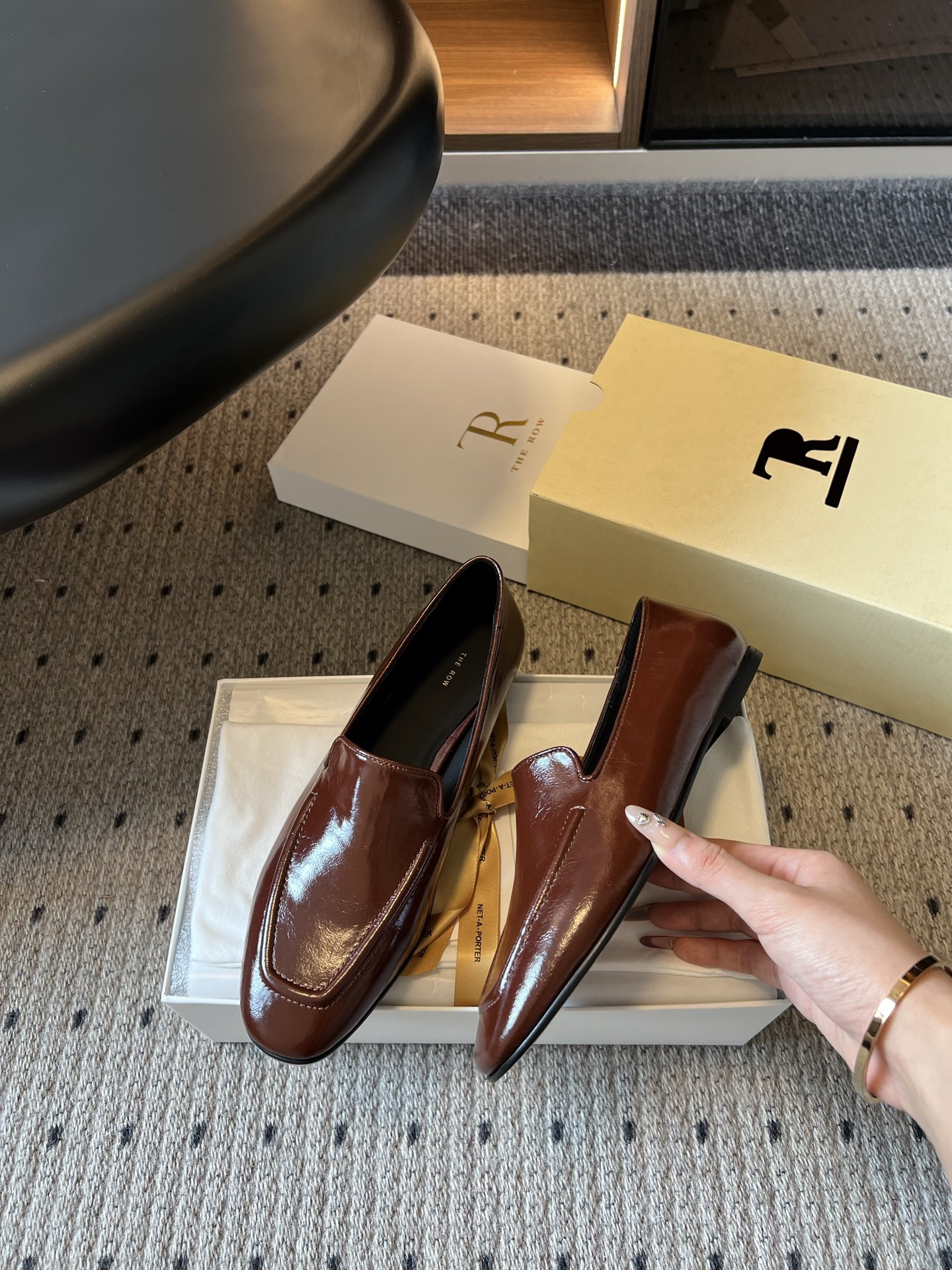 더로우 신발 155577 The Row Loafers 상세 이미지 4