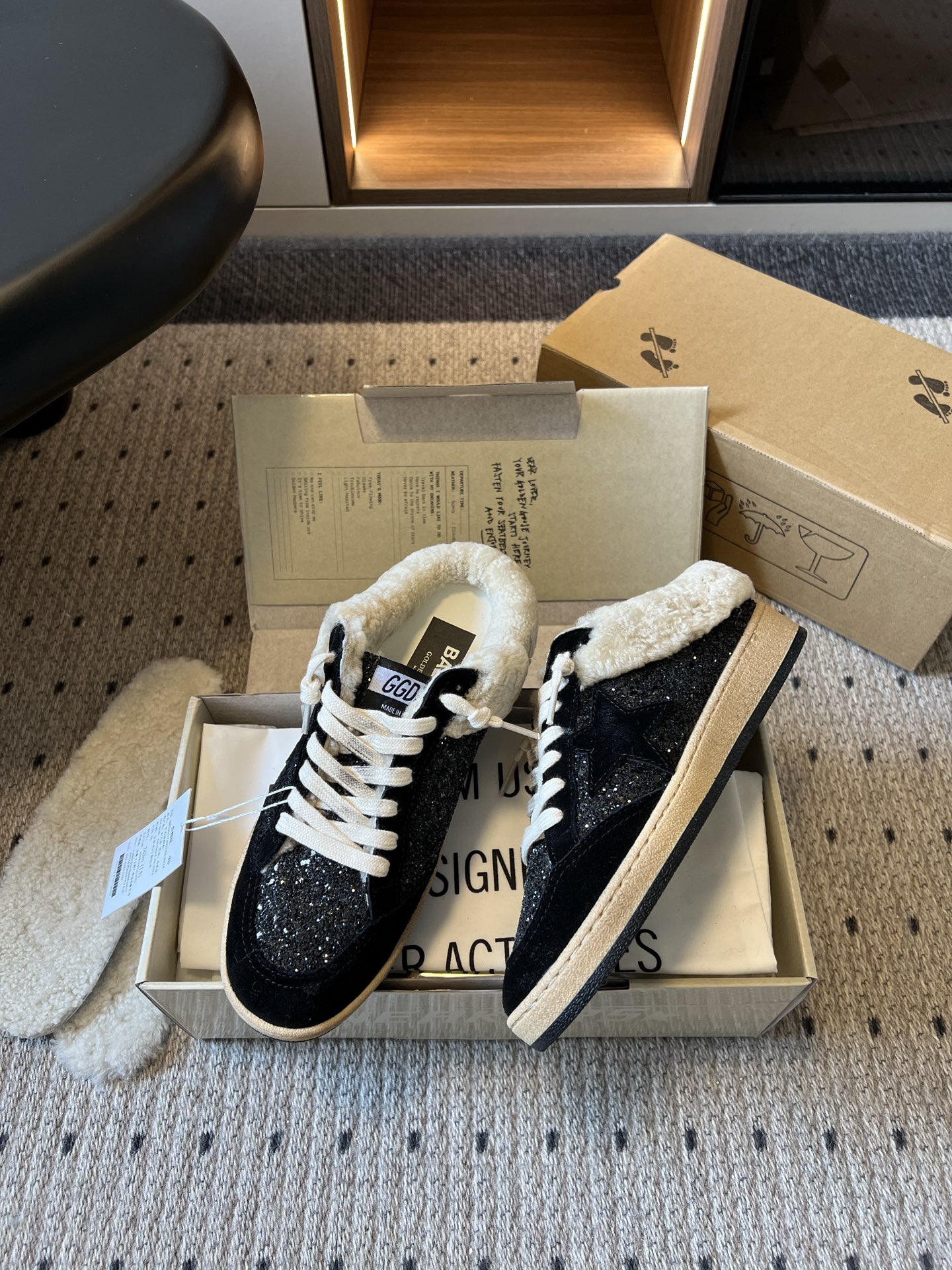 골든구스 신발 155540 Golden Goose Sneakers 상세 이미지 4