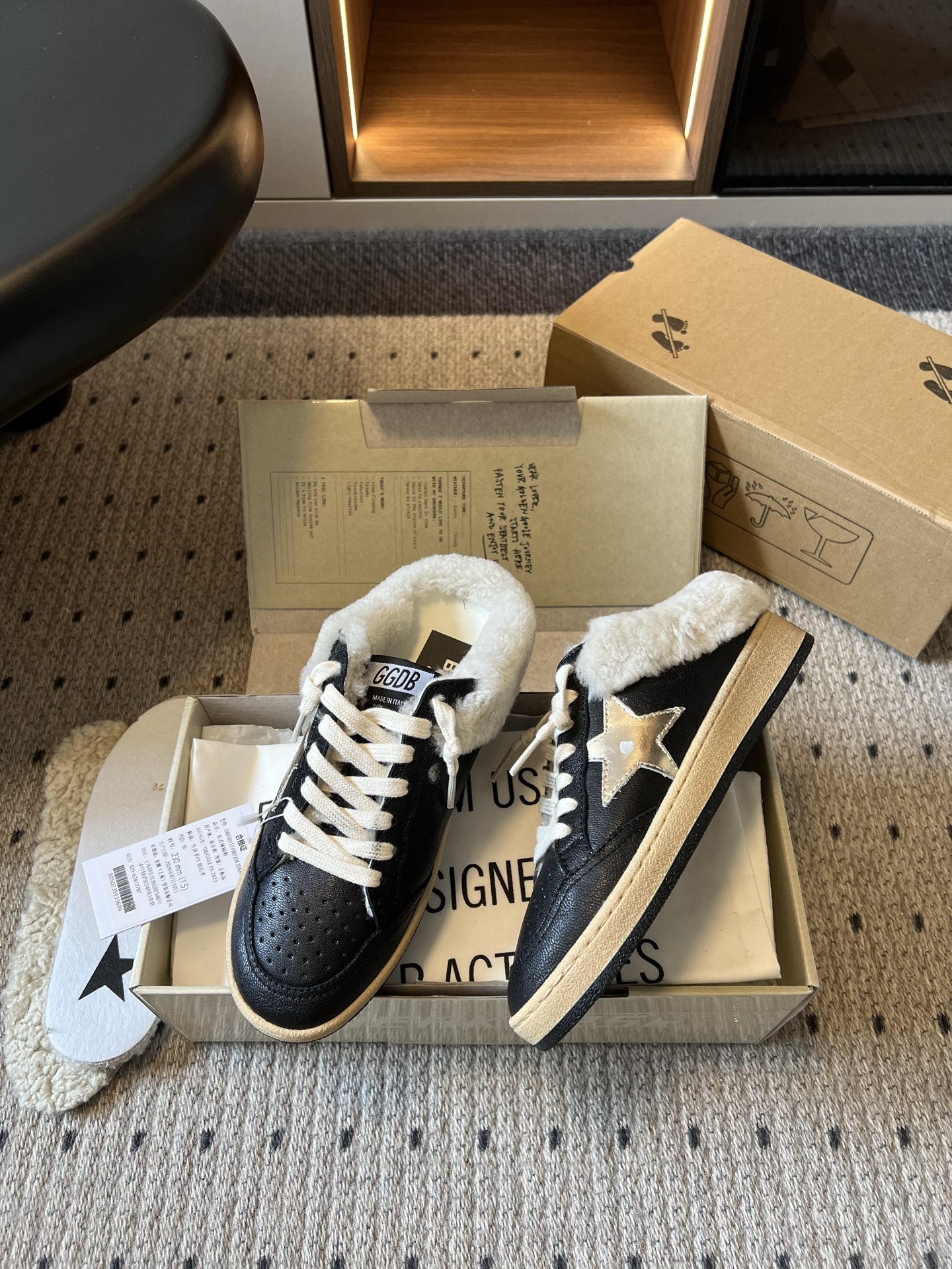골든구스 신발 155538 Golden Goose Sneakers 상세 이미지 4