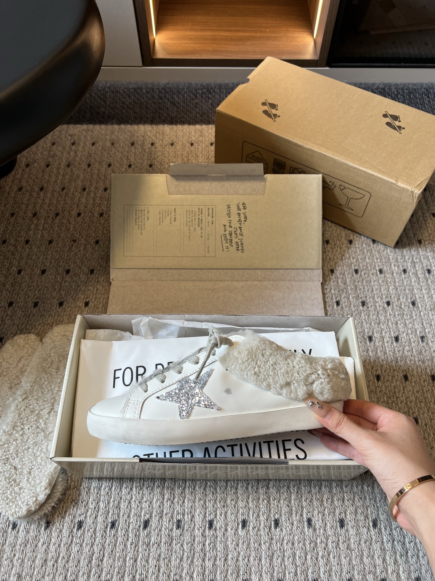 골든구스 신발 155543 Golden Goose Sneakers 상세 이미지 5