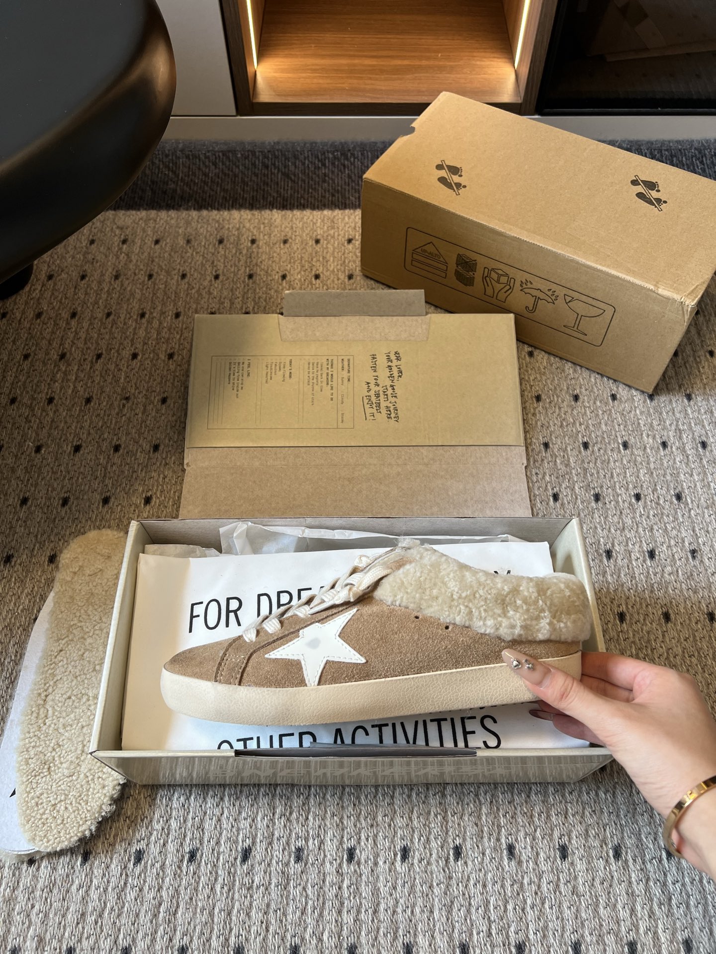 골든구스 신발 155542 Golden Goose Sneakers 상세 이미지 5