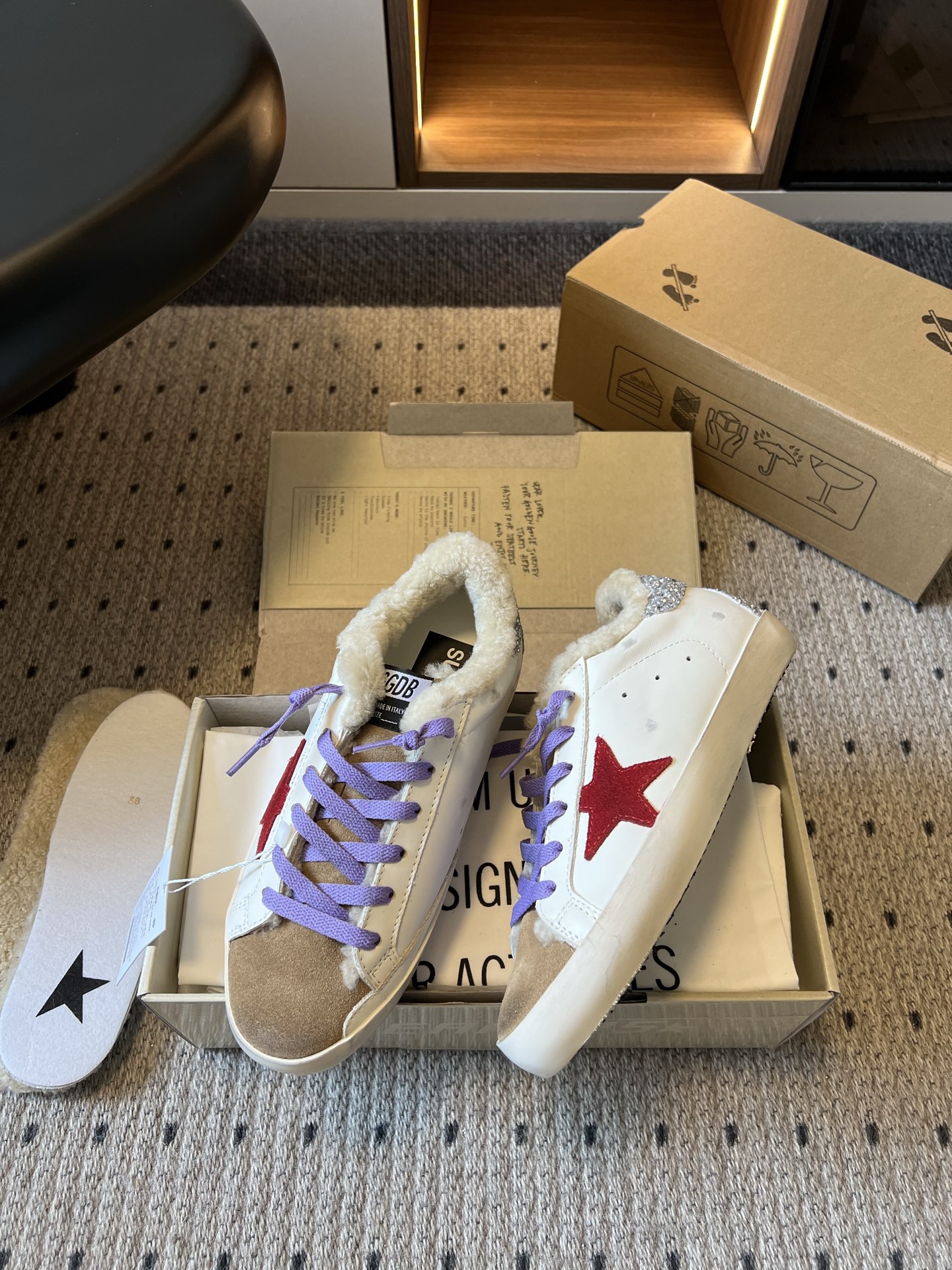 골든구스 신발 155548 Golden Goose Sneakers 상세 이미지 4