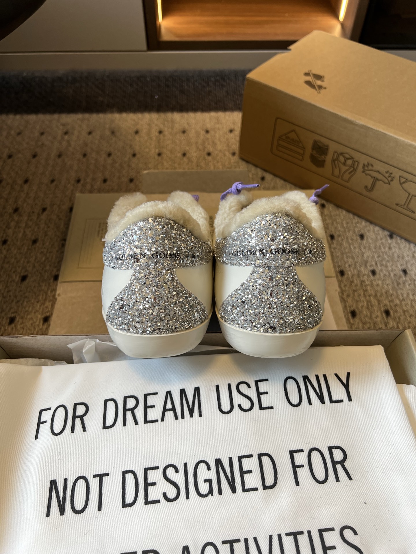 골든구스 신발 155548 Golden Goose Sneakers 상세 이미지 9