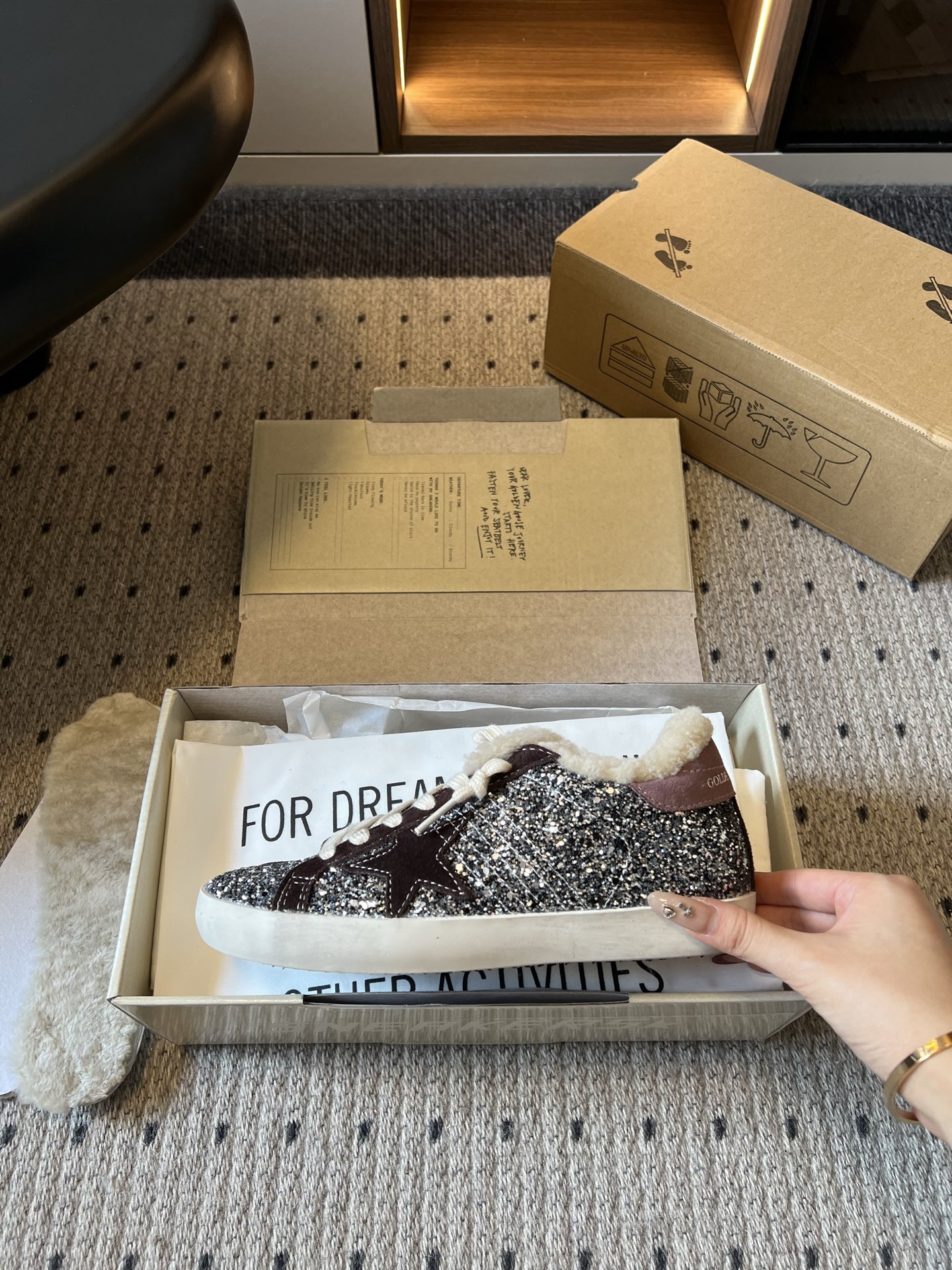 골든구스 신발 155547 Golden Goose Sneakers 상세 이미지 5