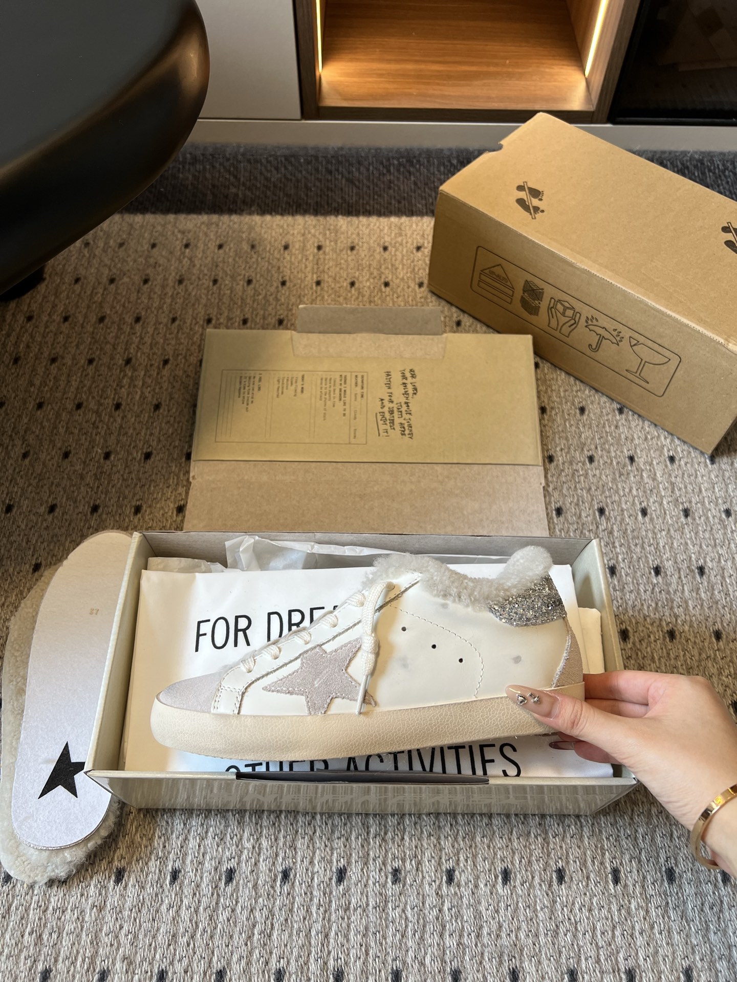 골든구스 신발 155544 Golden Goose Sneakers 상세 이미지 5