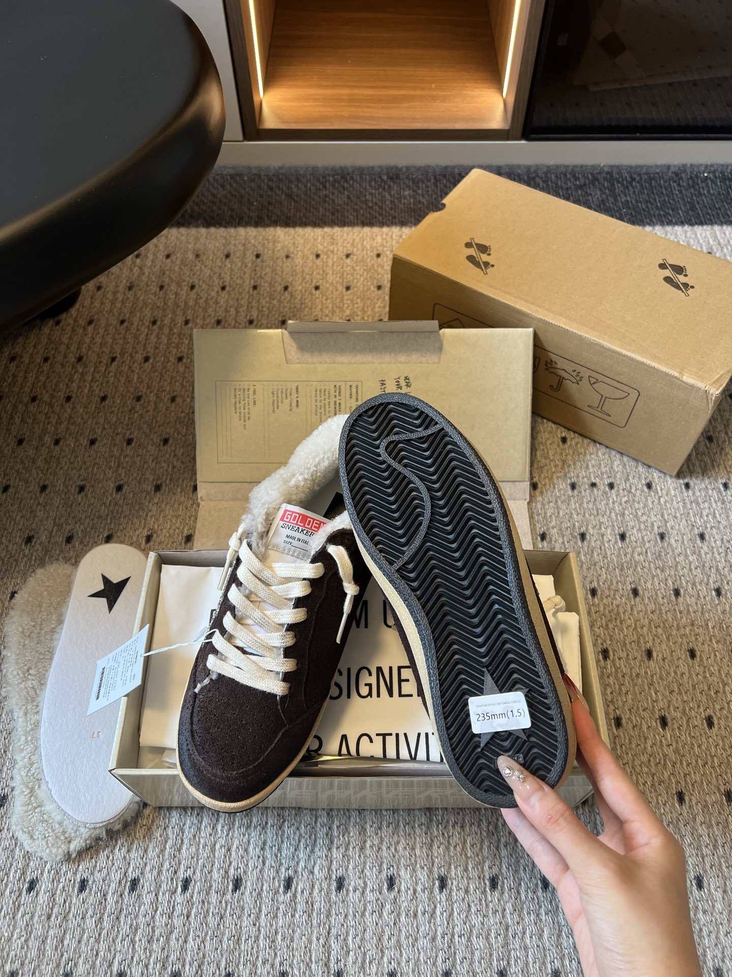 골든구스 신발 155560 Golden Goose Sneakers 상세 이미지 3