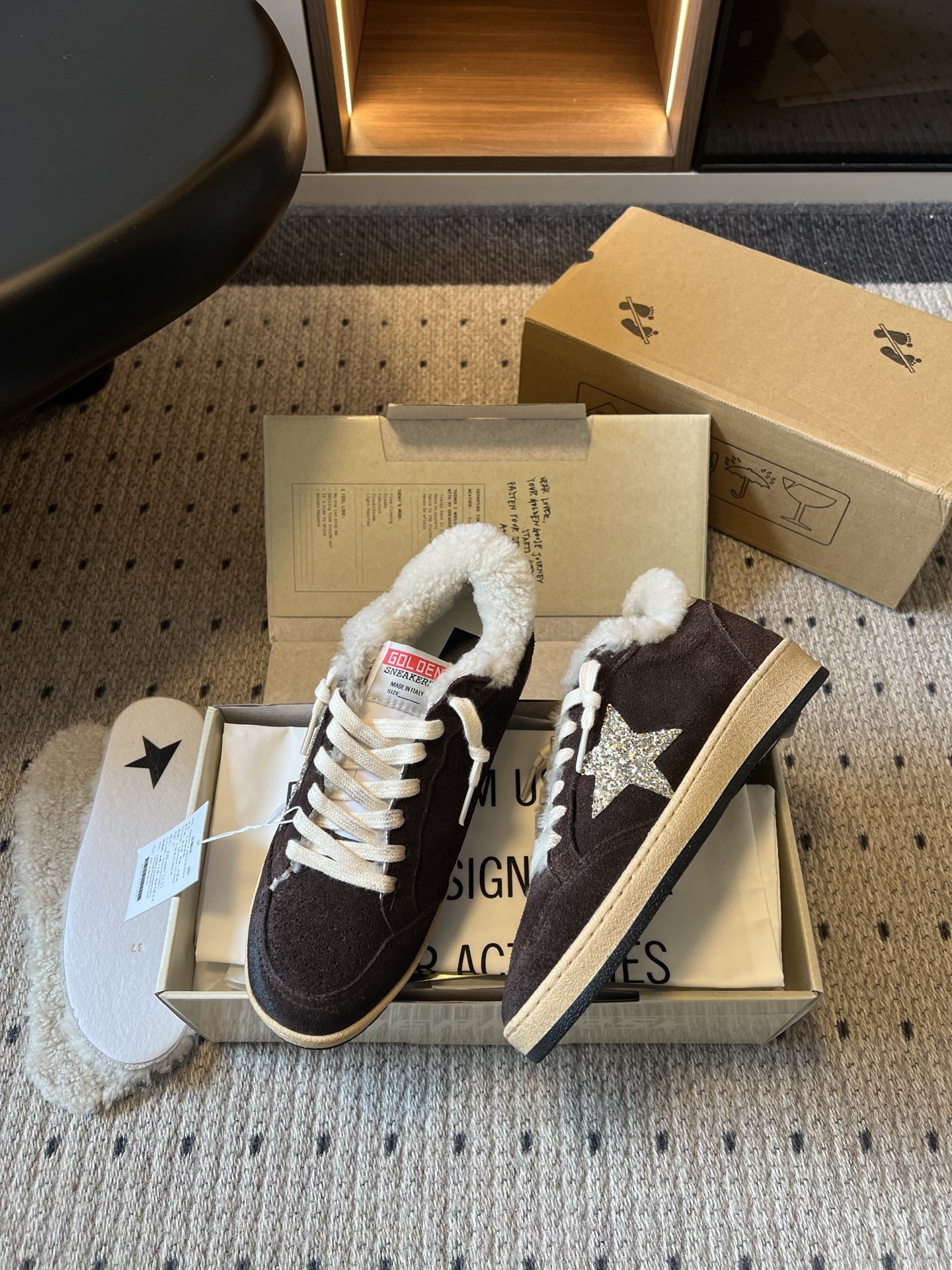 골든구스 신발 155560 Golden Goose Sneakers 상세 이미지 4