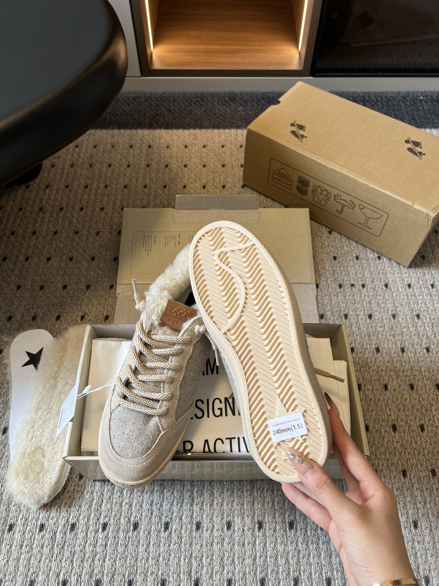 골든구스 신발 155558 Golden Goose Sneakers 상세 이미지 3