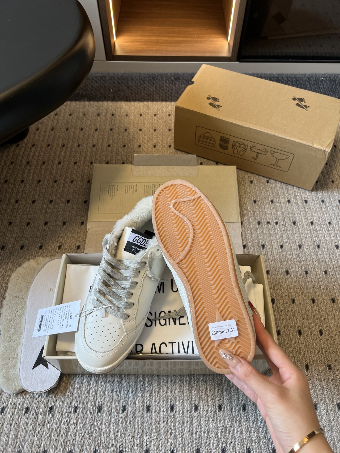 골든구스 신발 155554 Golden Goose Sneakers 상세 이미지 3