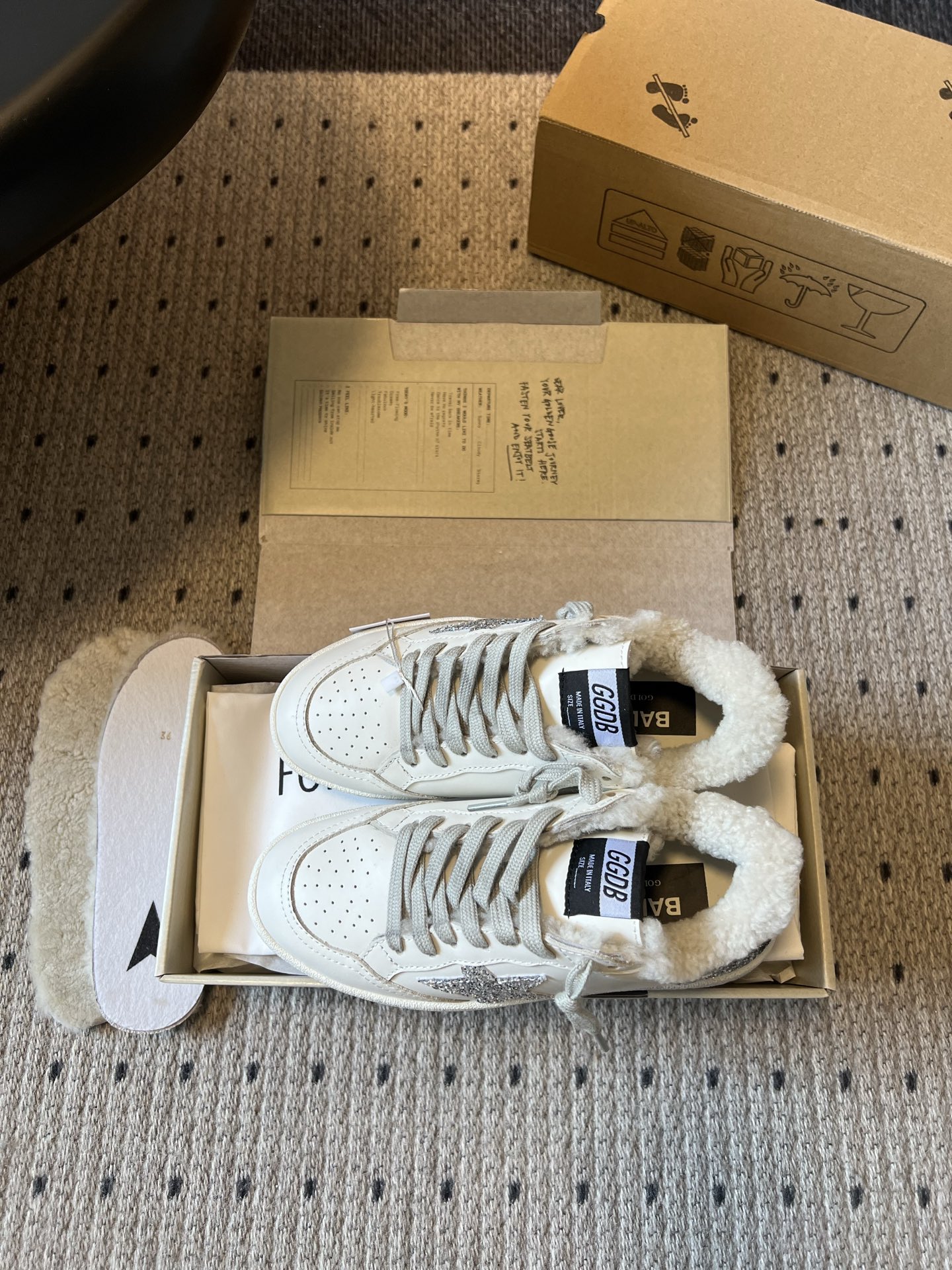 골든구스 신발 155554 Golden Goose Sneakers 상세 이미지 6