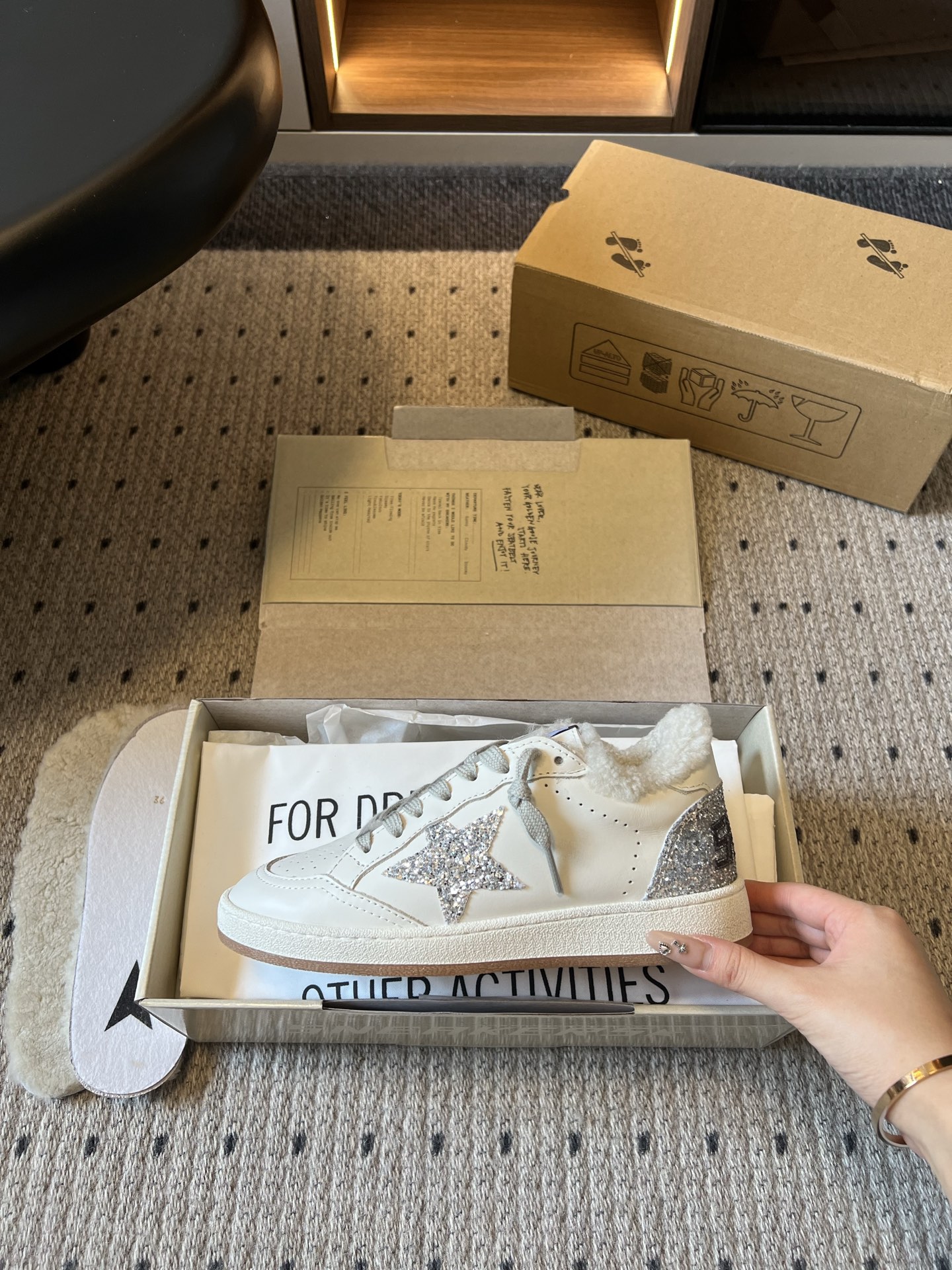 골든구스 신발 155554 Golden Goose Sneakers 상세 이미지 5
