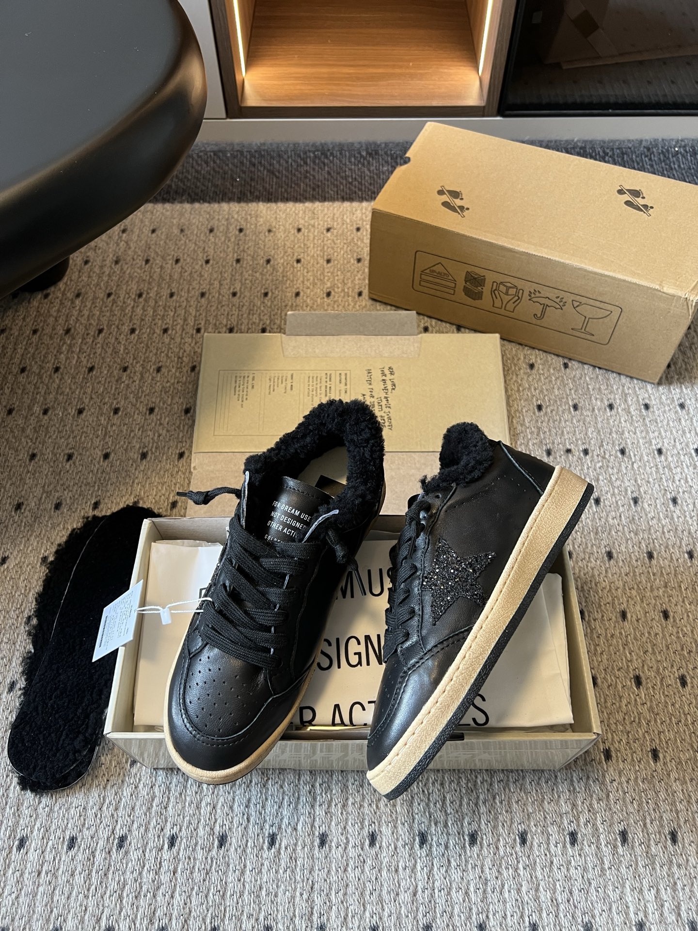 골든구스 신발 155552 Golden Goose Sneakers 상세 이미지 4