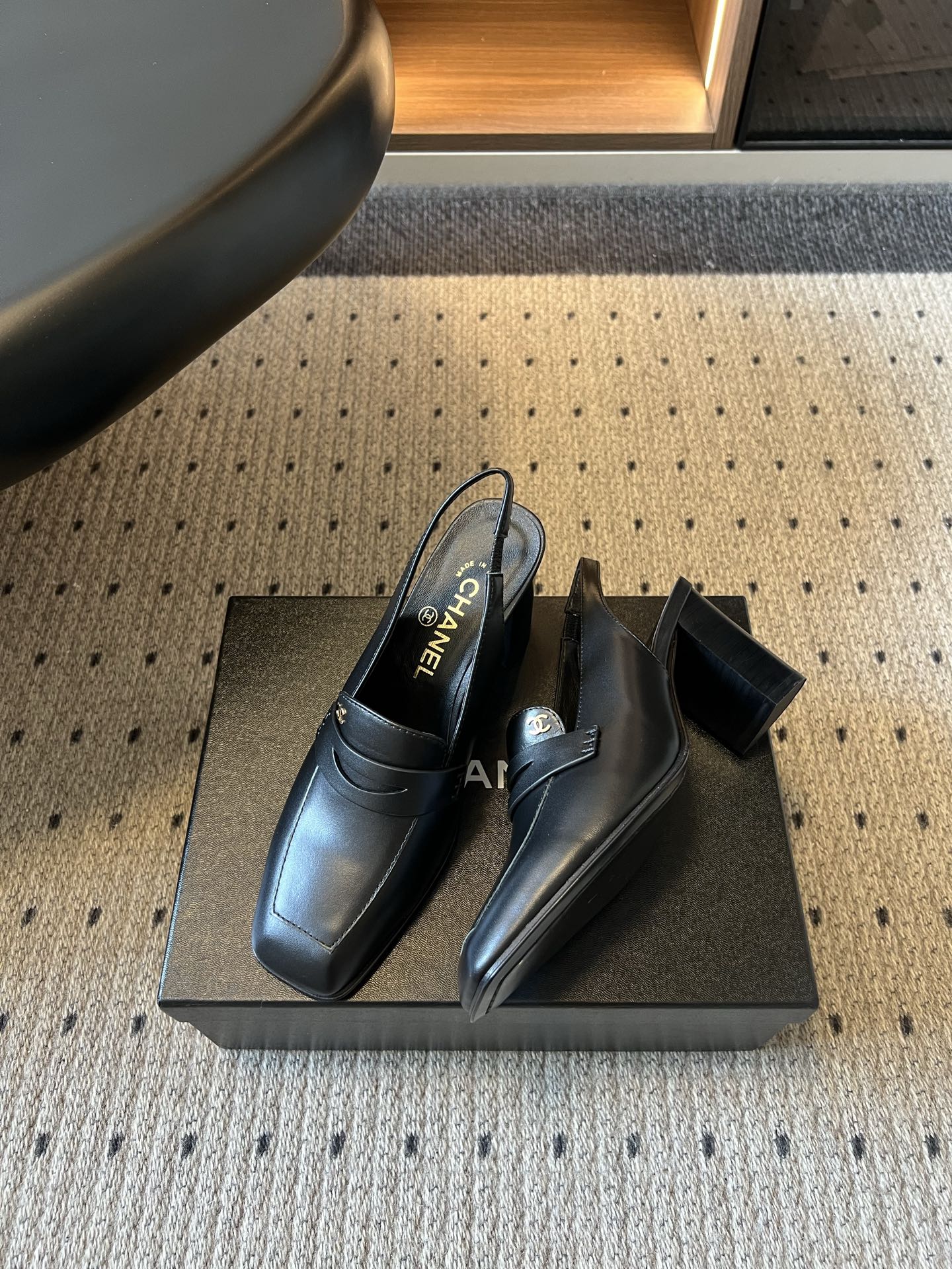 샤넬 신발 155516 Chanel Loafers 상세 이미지 4