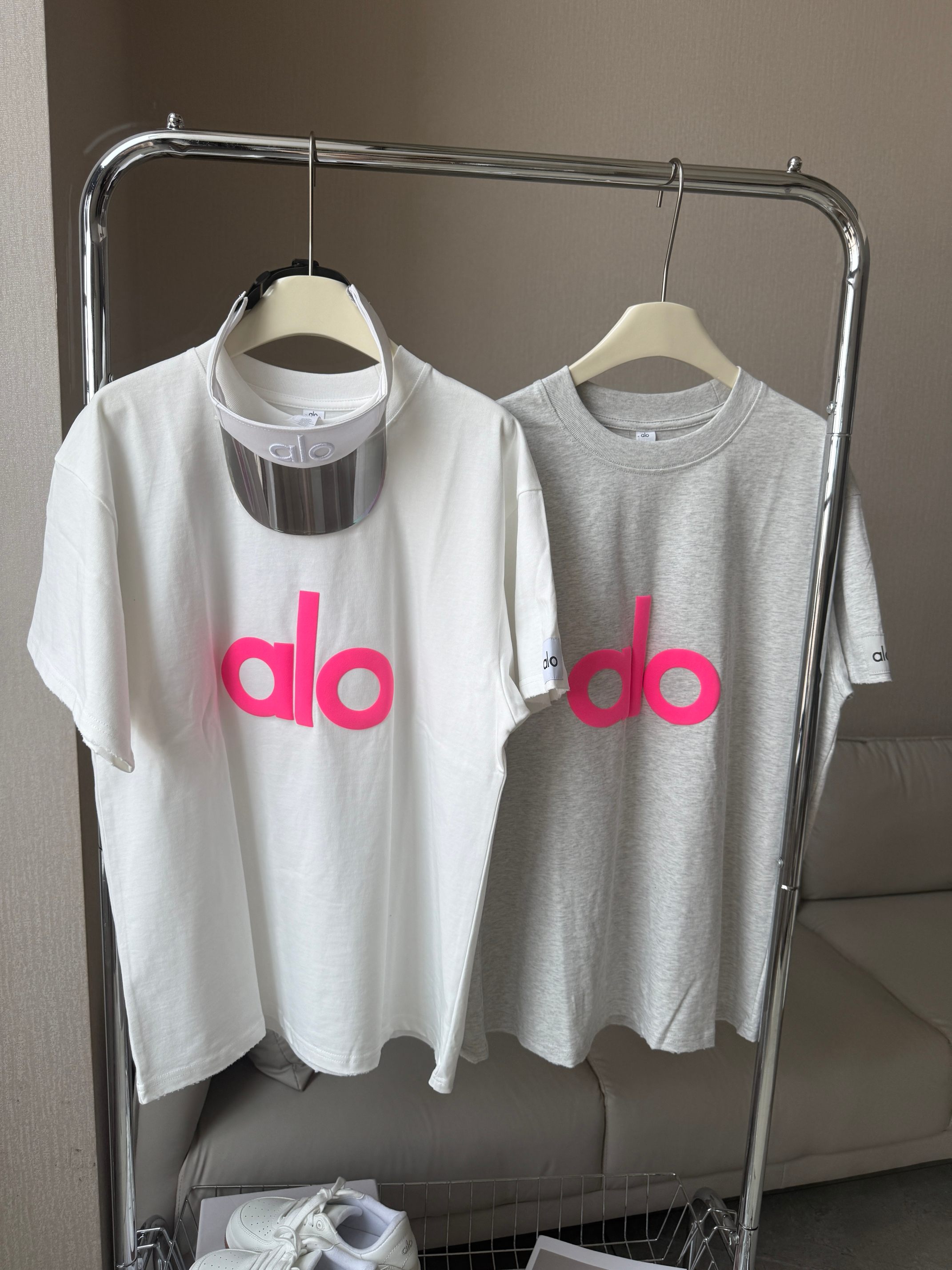 Alo t-shirt everyday white yoga