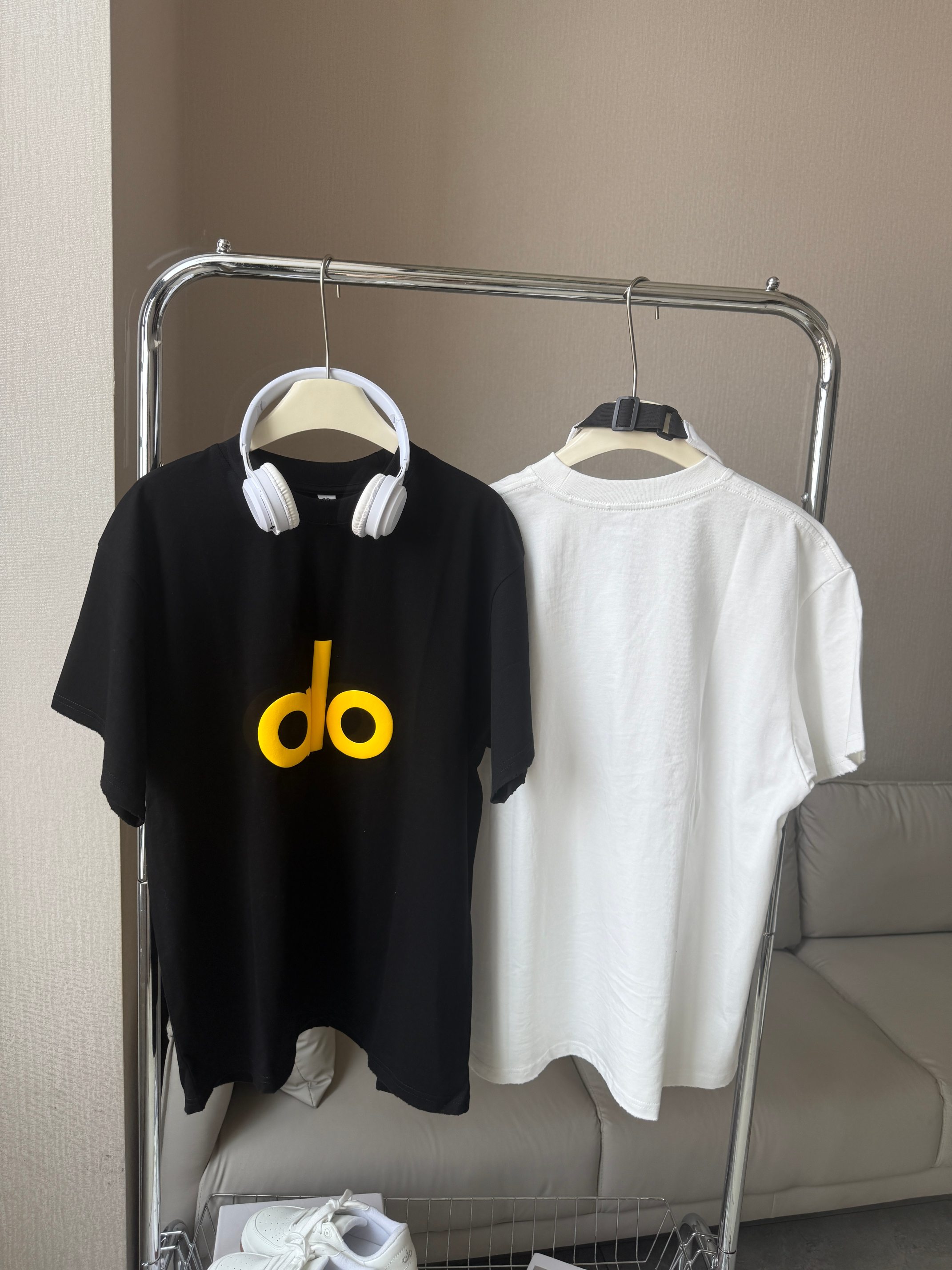 Alo t-shirt everyday white yoga