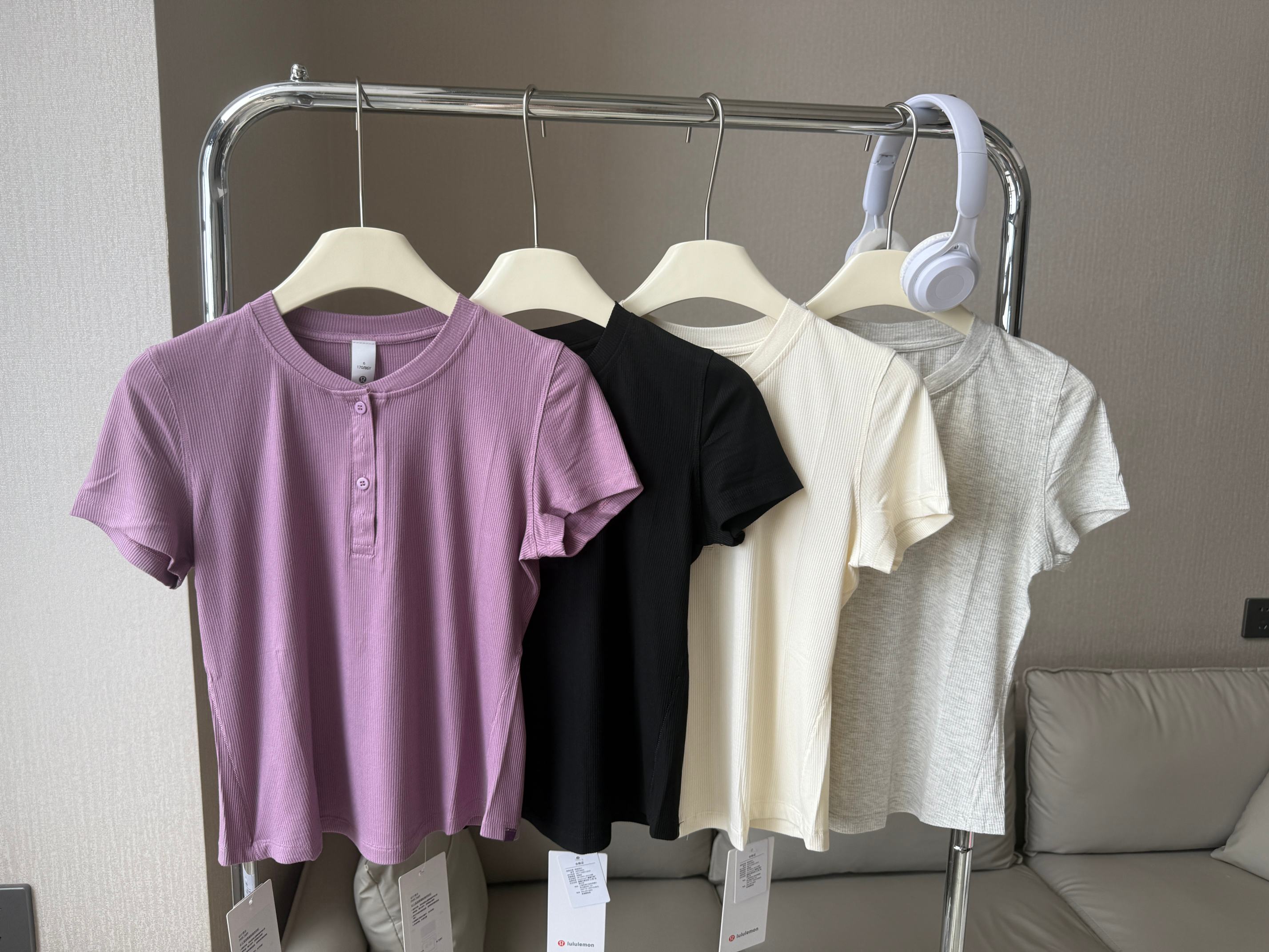 Lulu T-shirt Lululemon hold tight yoga