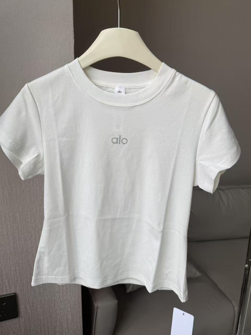 Alo T-shirt Aloyoga t