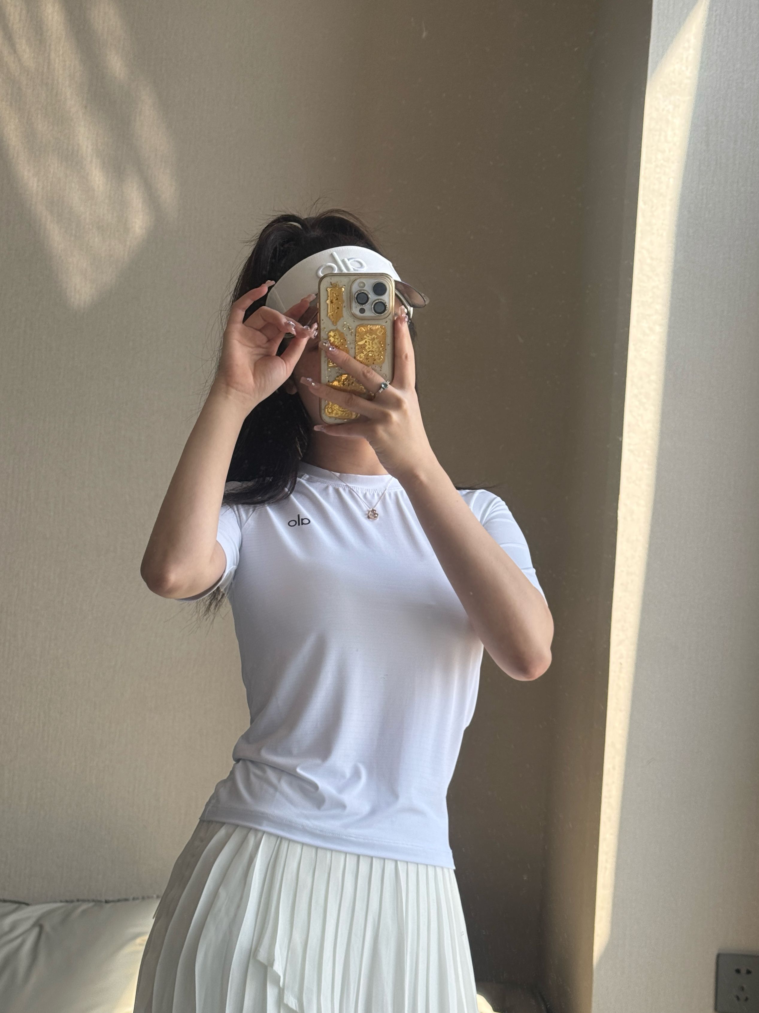 Alo t-shirt everyday white yoga