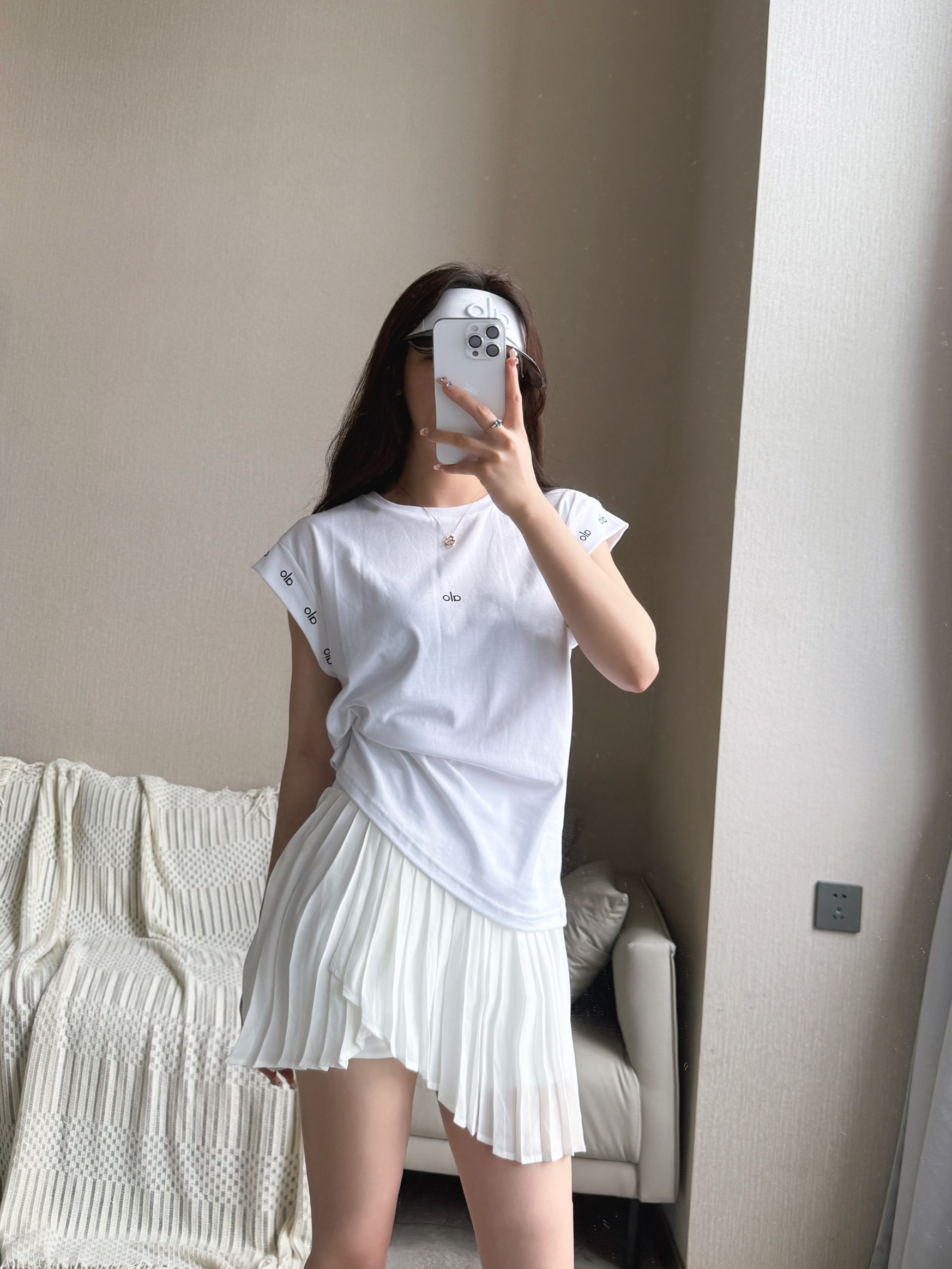 Alo t-shirt everyday white yoga
