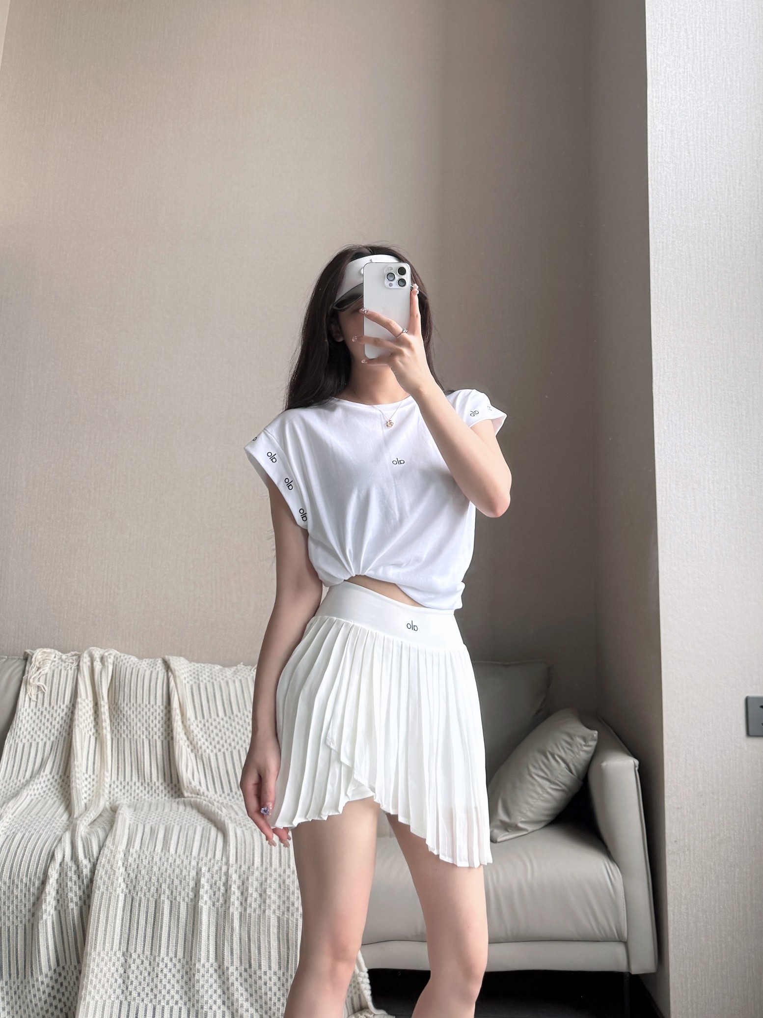 Alo t-shirt everyday white yoga