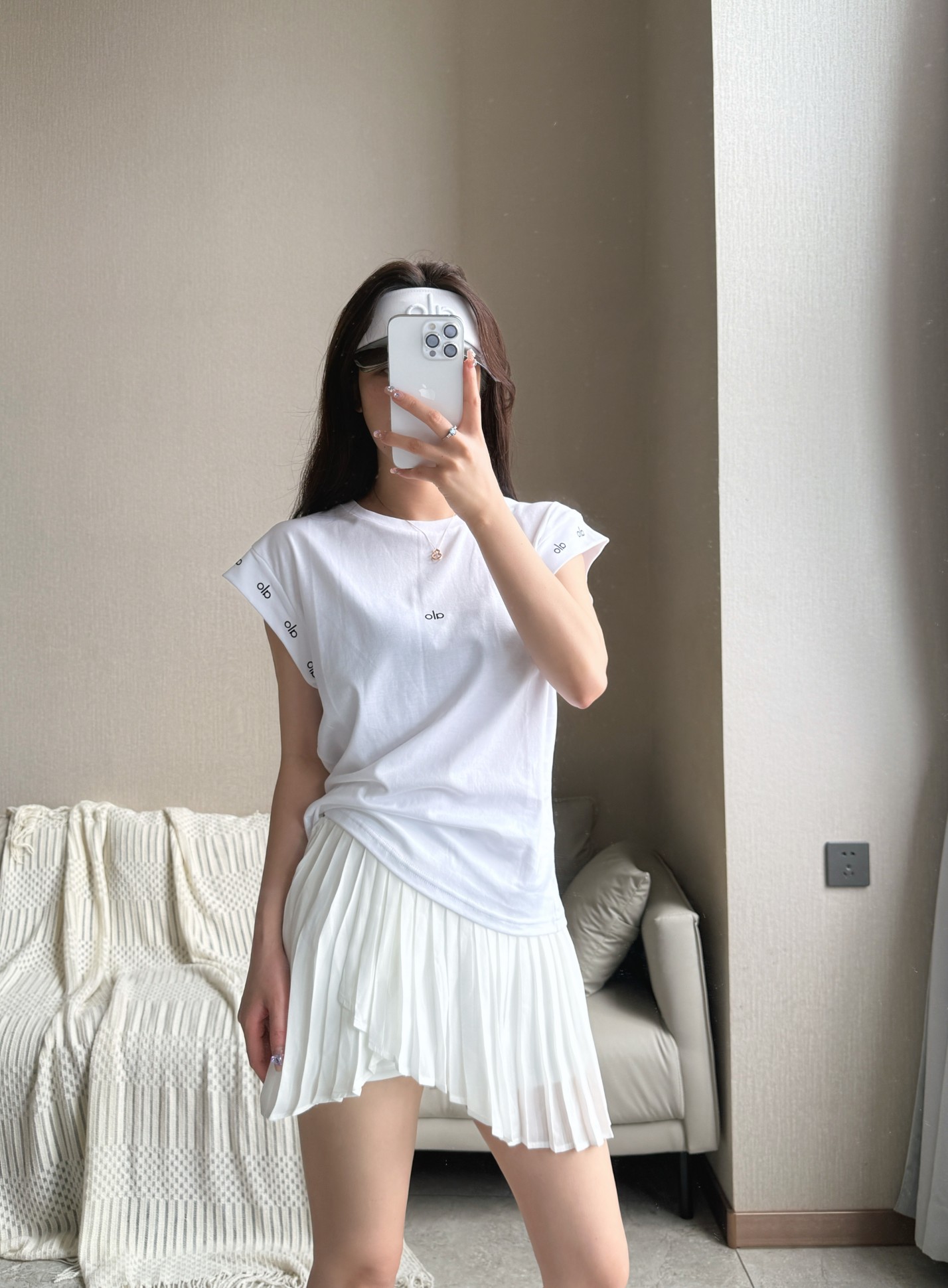 Alo t-shirt everyday white yoga