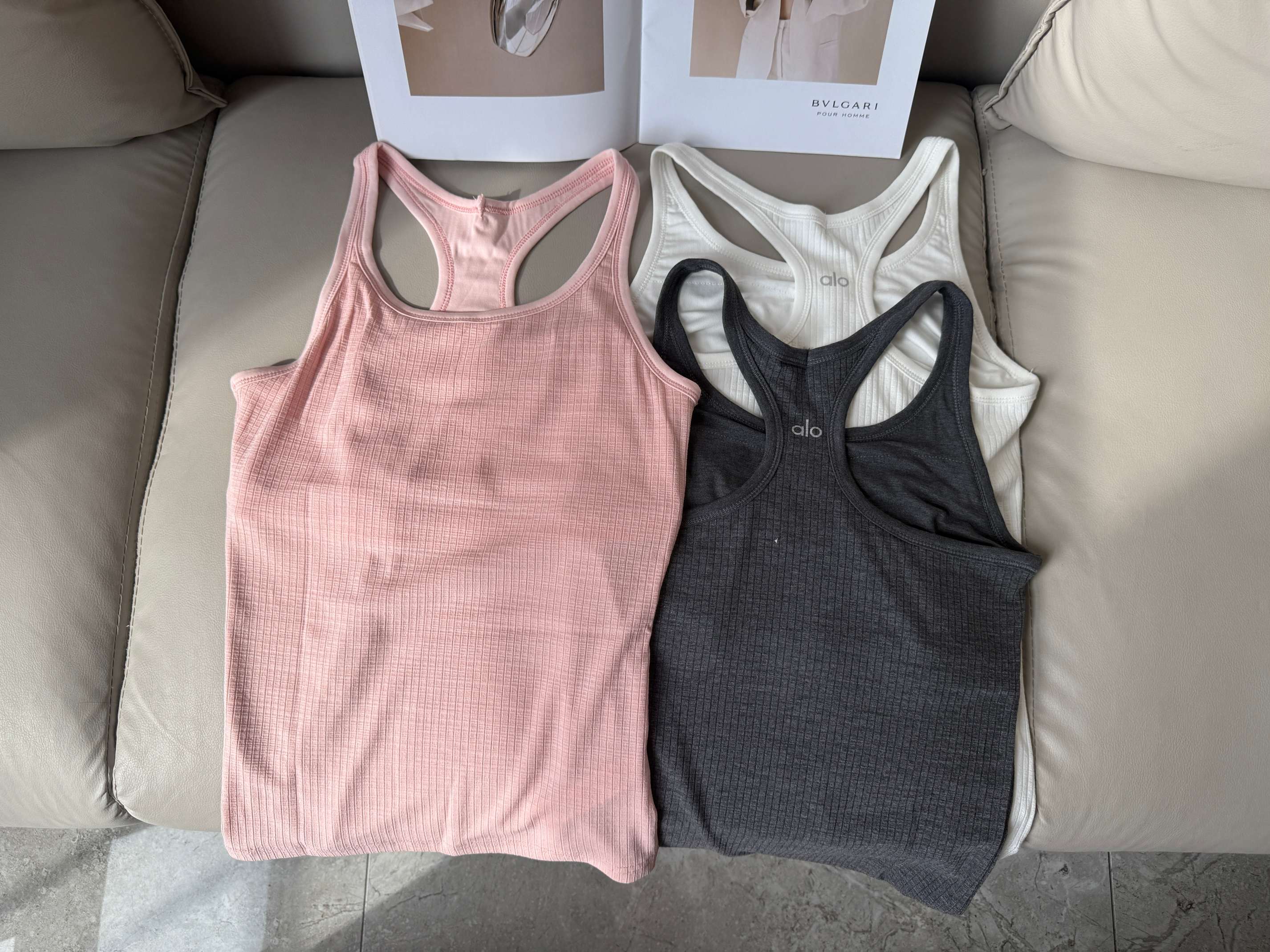 Alo Tank Top Aloyoga Women s Summer I-Belt Bra Pad Integrated Cup Beautiful Back Sports Fitness Yoga Vest