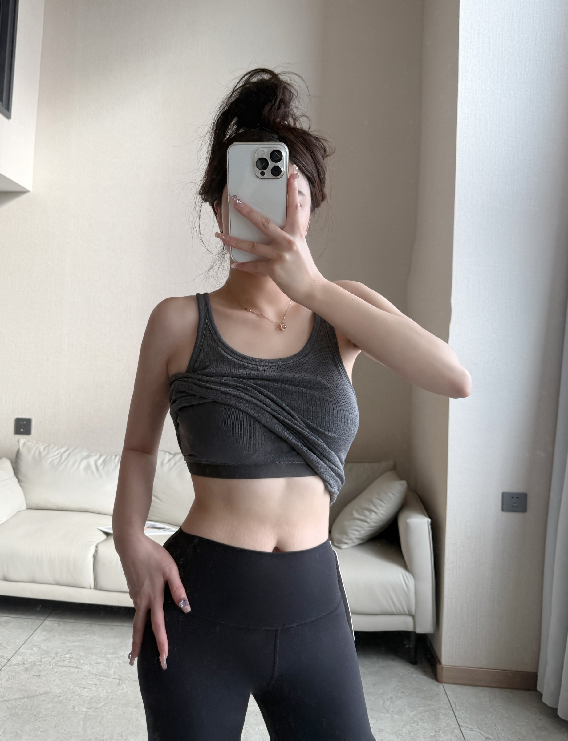 Alo tank yoga gray