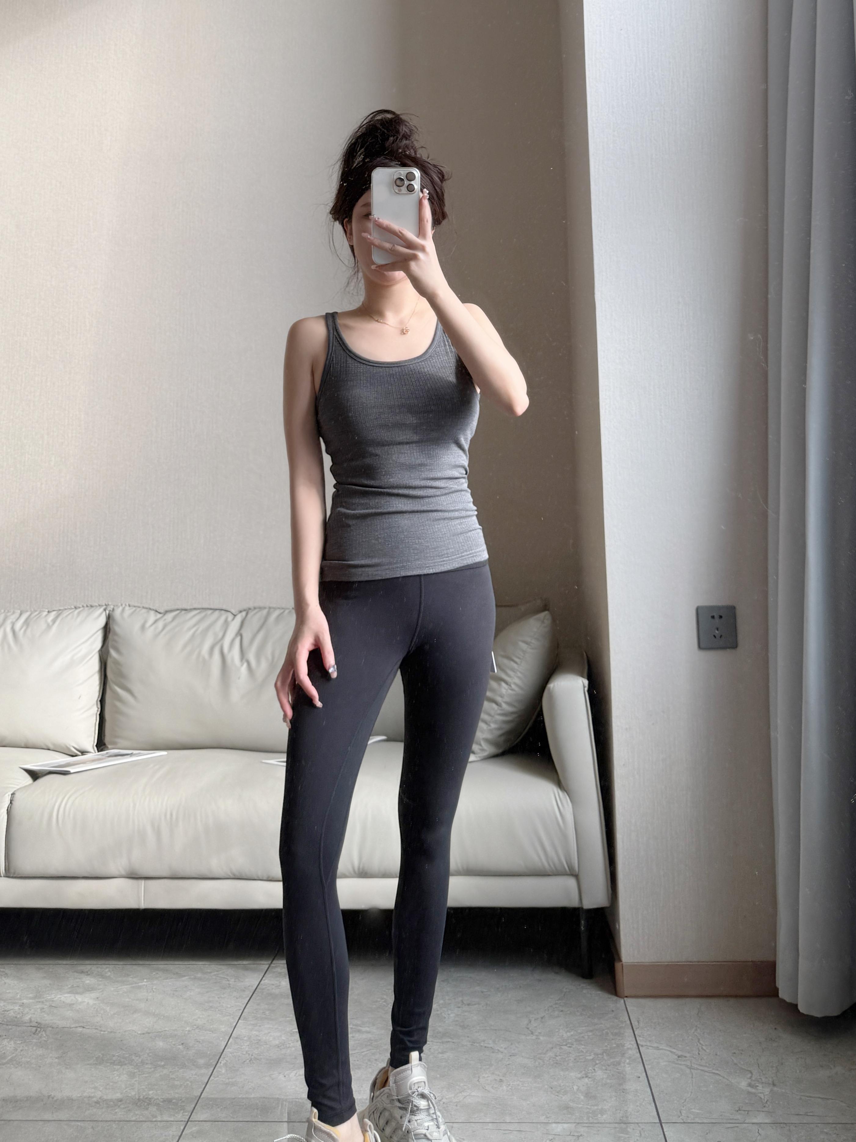 Alo tank yoga gray