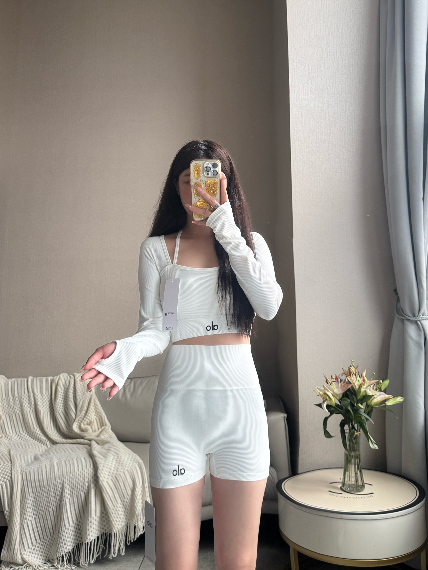 Alo set yoga white