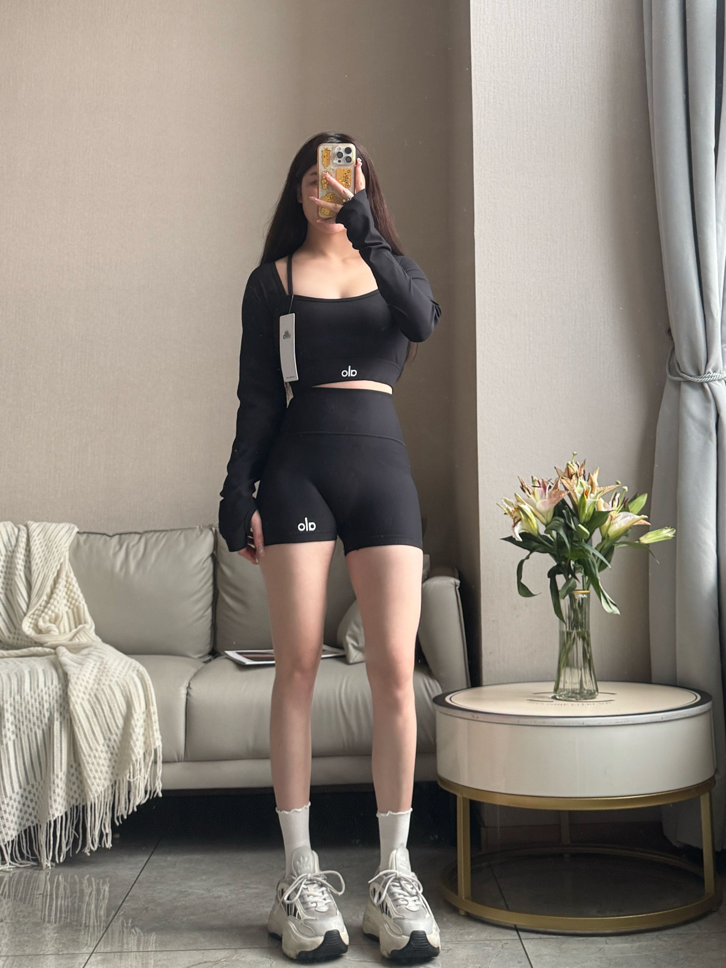 Alo shorts yoga black