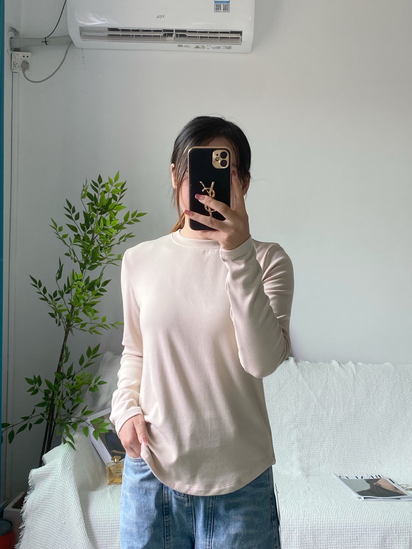 Lululemon long sleeve everyday cream yoga