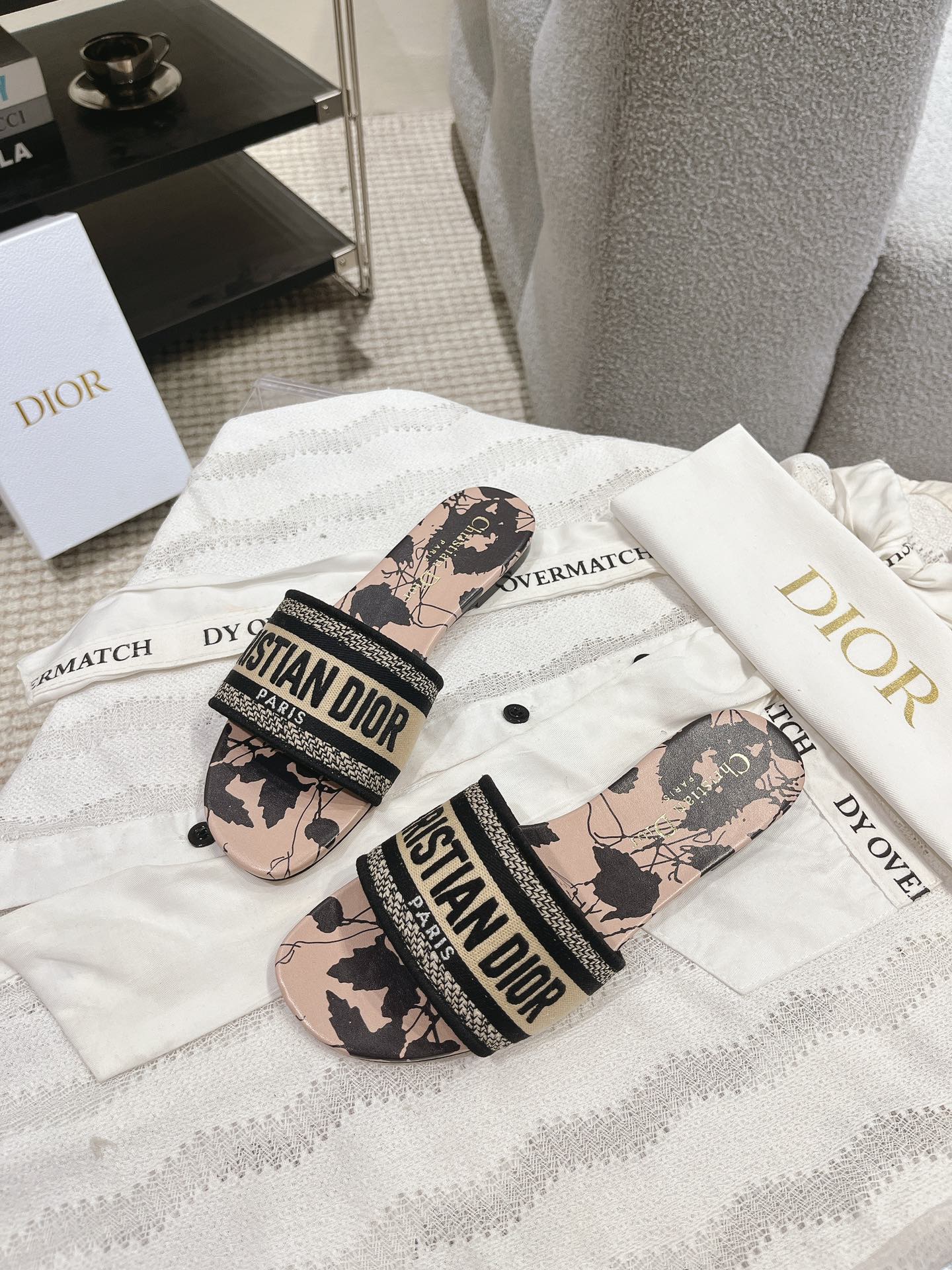 Dior Dior2023春夏新色