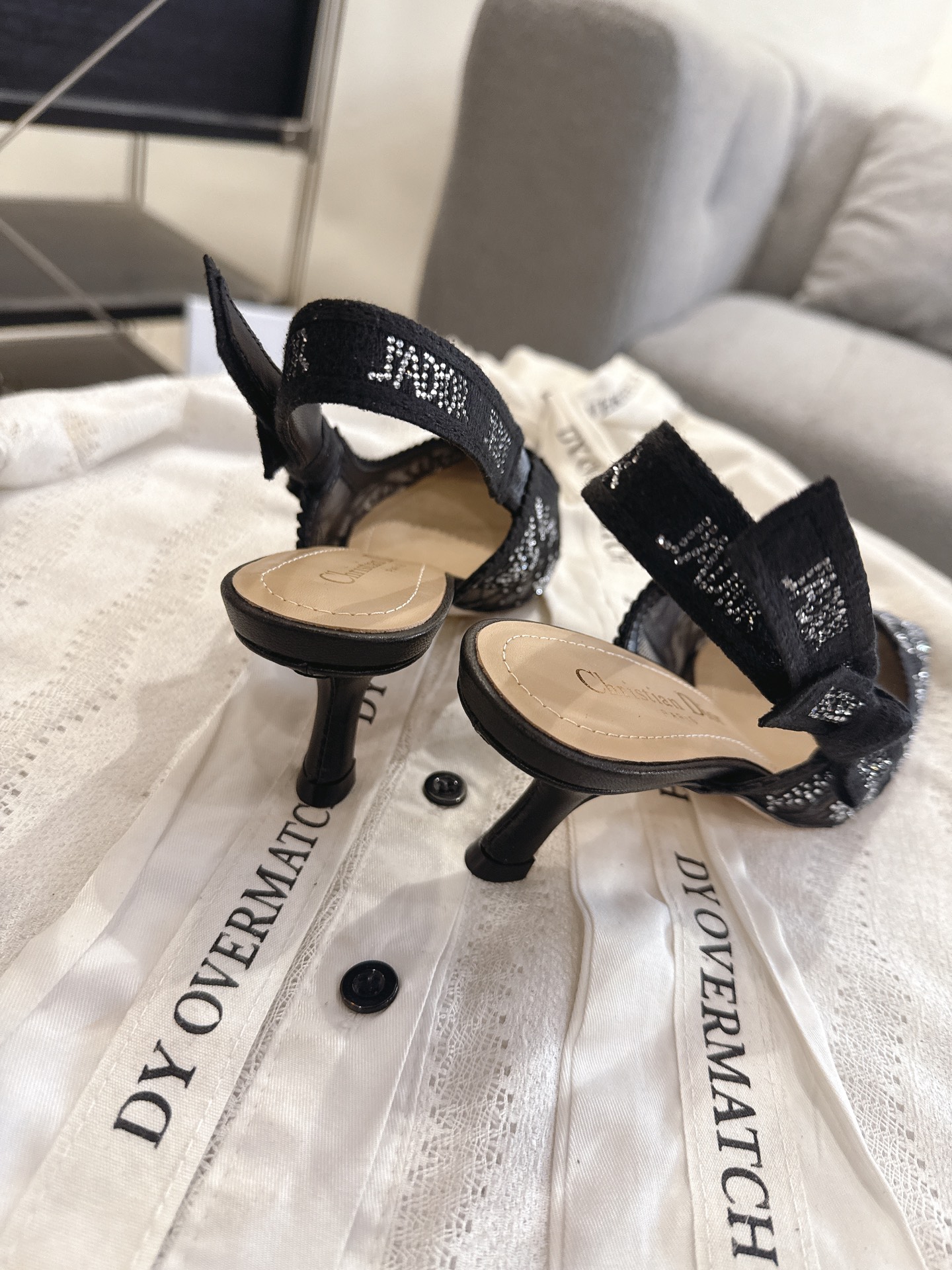 Dior Dior 迪奥 织带 猫跟 凉鞋 Dior 高贵优雅的最 段位 随意对比验货 J'Adior刺绣饰带 蝴蝶结鞋