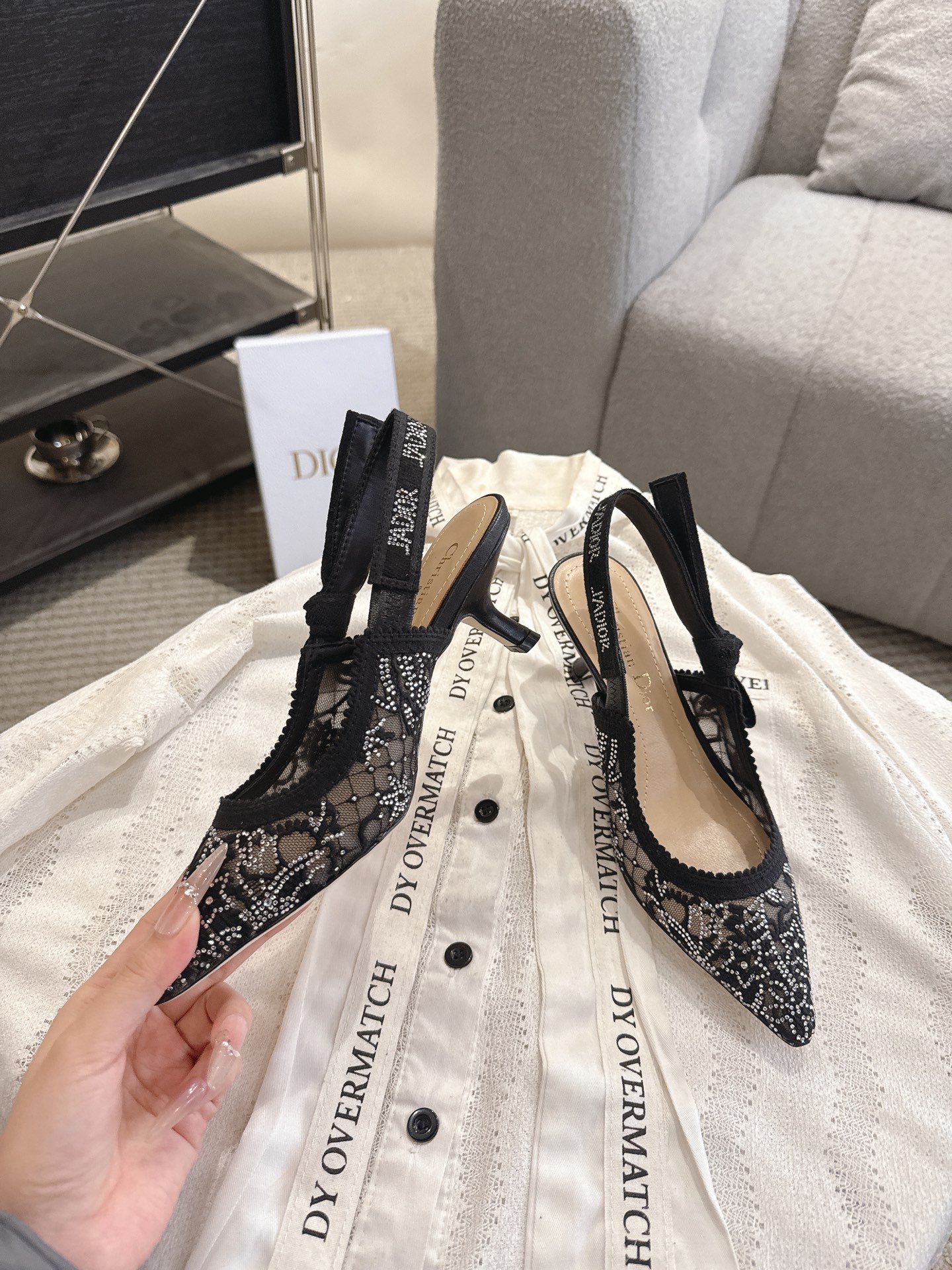 Dior Dior 迪奥 织带 猫跟 凉鞋 Dior 高贵优雅的最 段位 随意对比验货 J'Adior刺绣饰带 蝴蝶结鞋