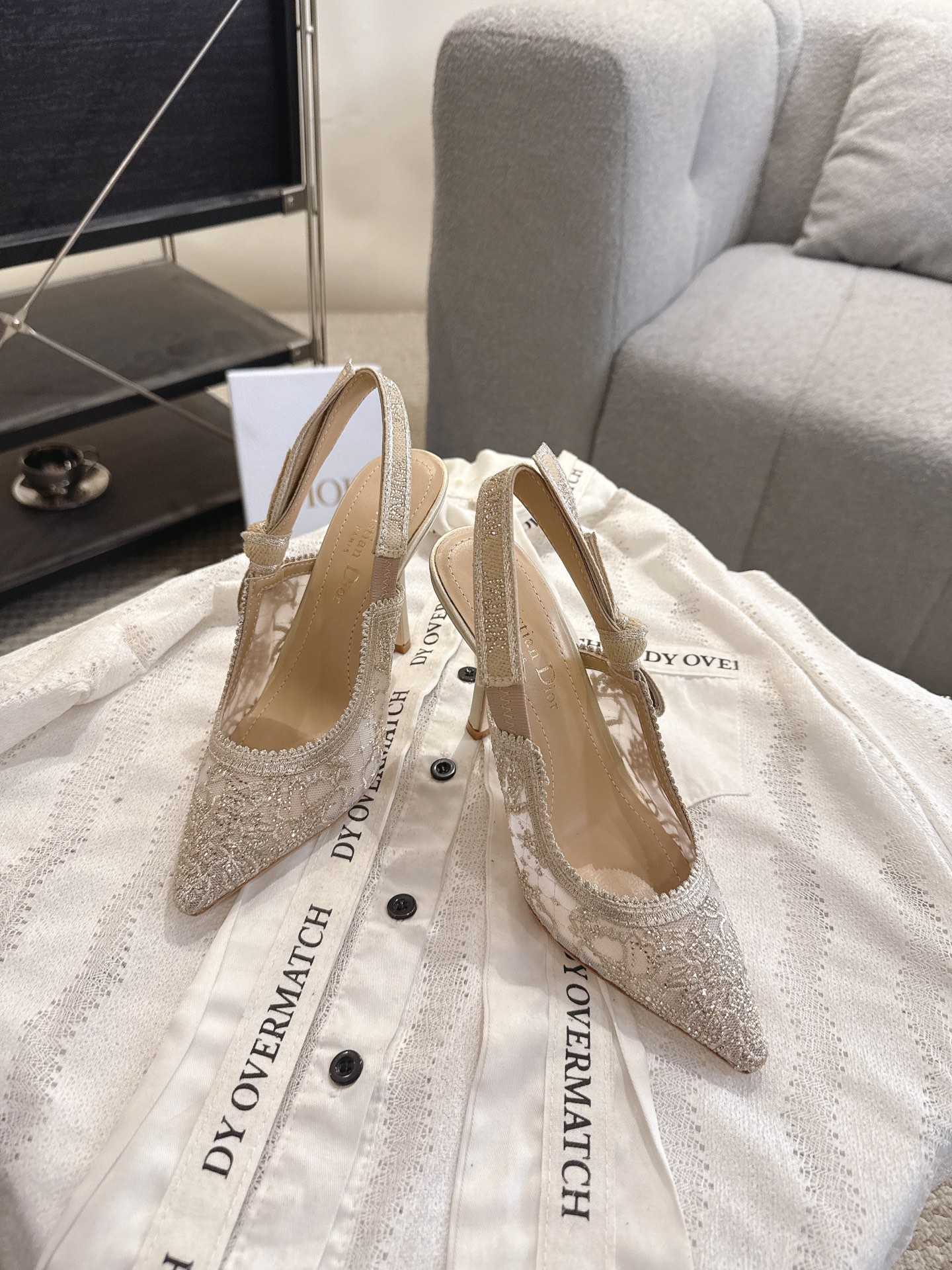 Dior Dior 迪奥 织带 猫跟 凉鞋 Dior 高贵优雅的最 段位 随意对比验货 J'Adior刺绣饰带 蝴蝶结鞋