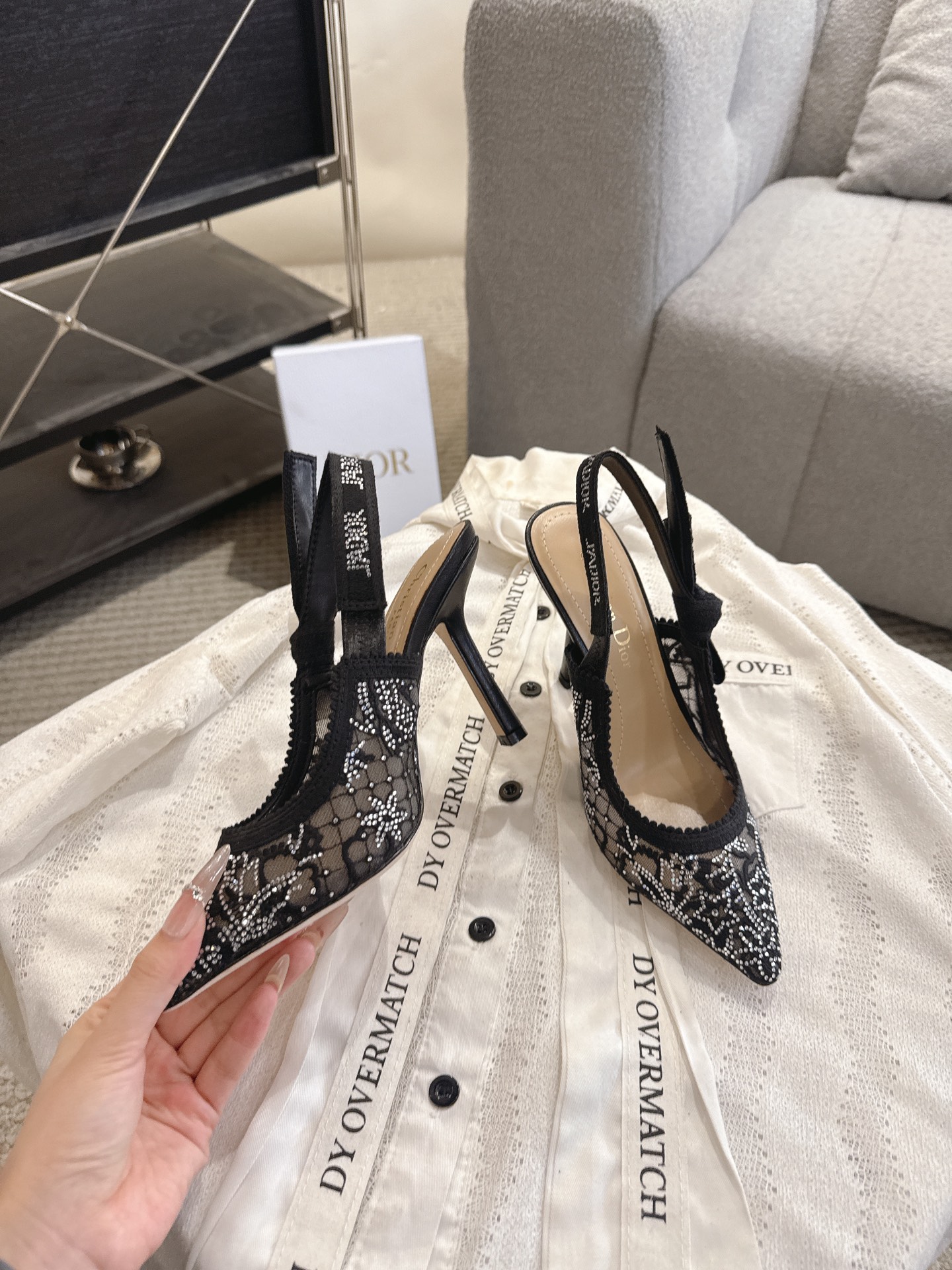 Dior Dior 迪奥 织带 猫跟 凉鞋 Dior 高贵优雅的最 段位 随意对比验货 J'Adior刺绣饰带 蝴蝶结鞋