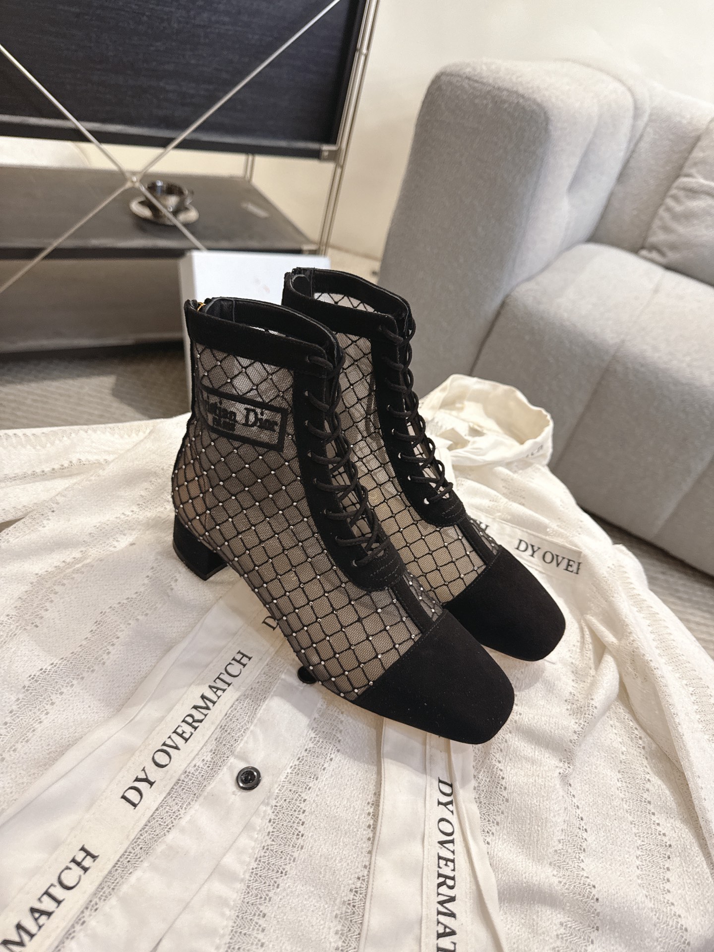Dior J'ADIOR 刺绣提花烫钻 网靴迪奥 Dior 2026春夏最新色 Jardin d’Hiver 提花刺绣字母logo高跟蝴蝶结拼色女鞋 市场 高端版本