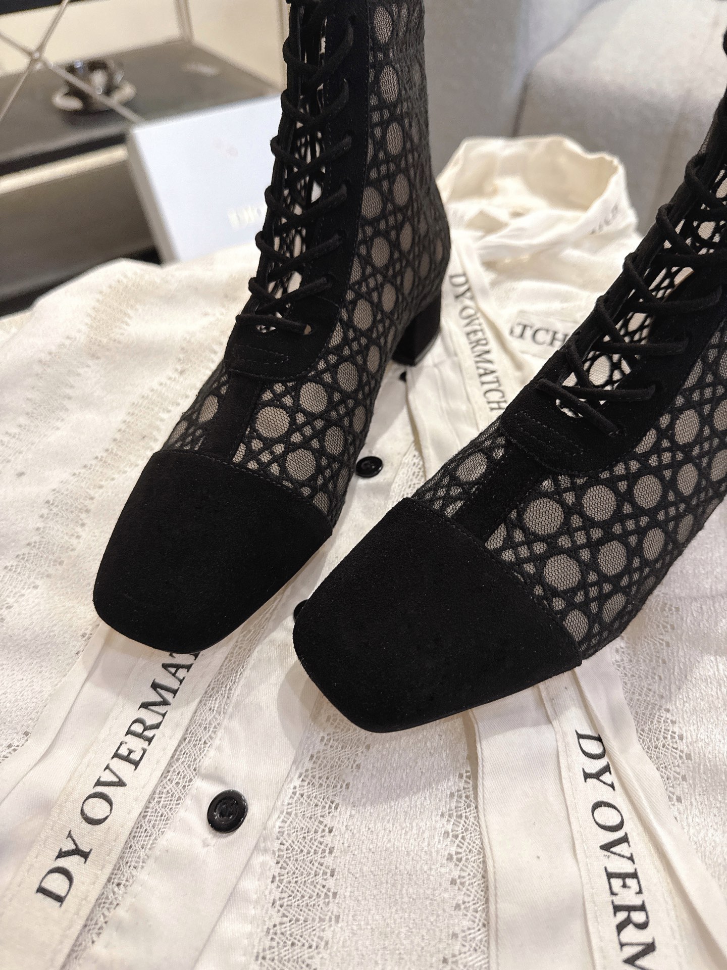 Dior J'ADIOR 刺绣提花 网靴迪奥 Dior 2026春夏最新色 Jardin d’Hiver 提花刺绣字母logo高跟蝴蝶结拼色女鞋 市场 高端版本