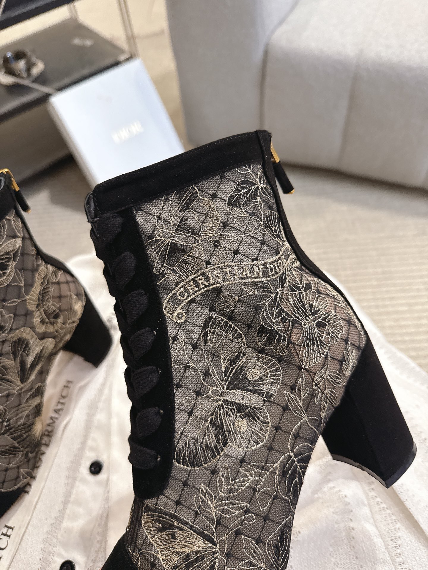 Dior J'ADIOR 刺绣提花 网靴迪奥 Dior 2026春夏最新色 Jardin d’Hiver 提花刺绣字母logo高跟蝴蝶结拼色女鞋 市场 高端版本