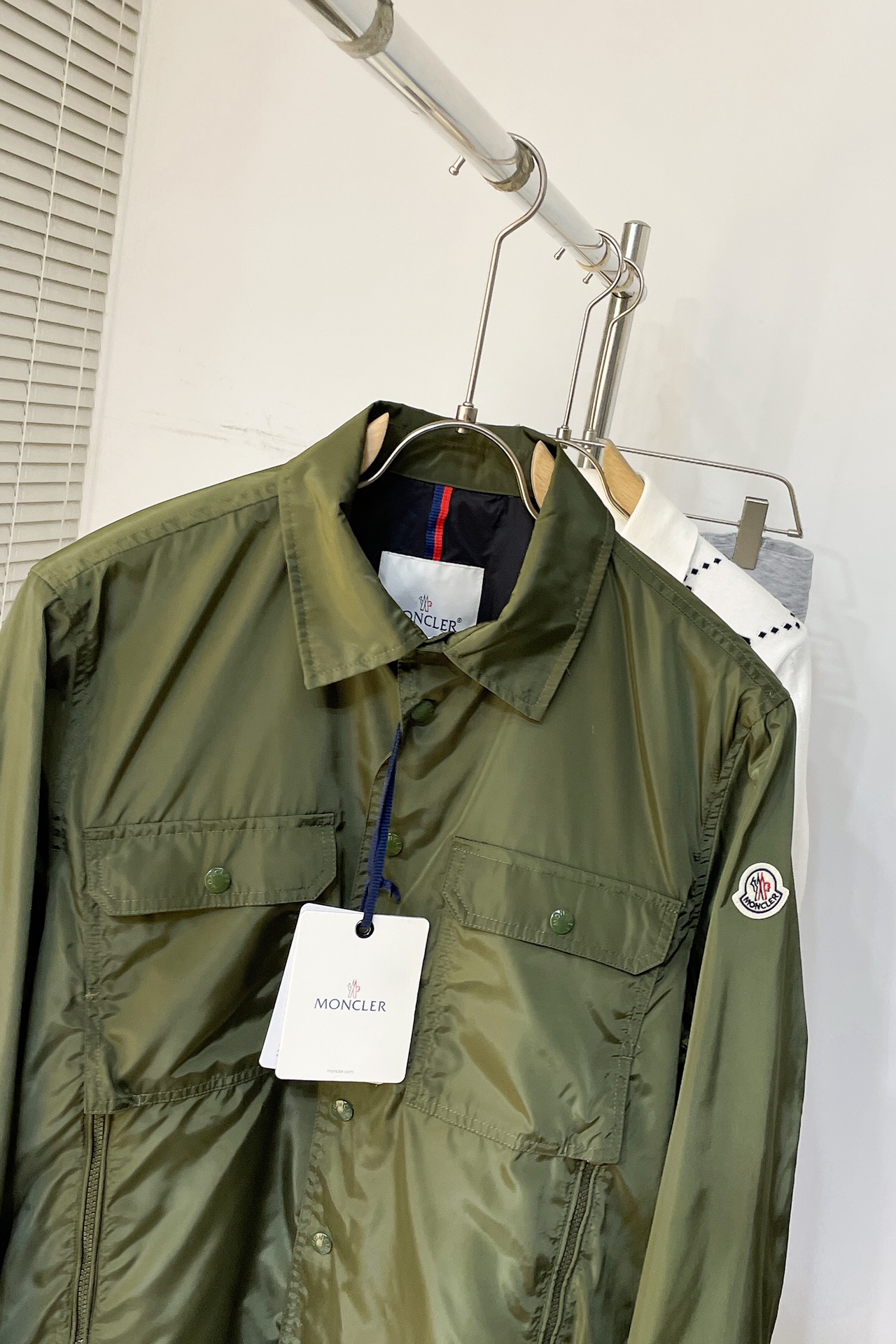 High-End Fashion Jackets: CJ Exclusive Collection with Air Comfort and Impeccable Detail - 图片 5